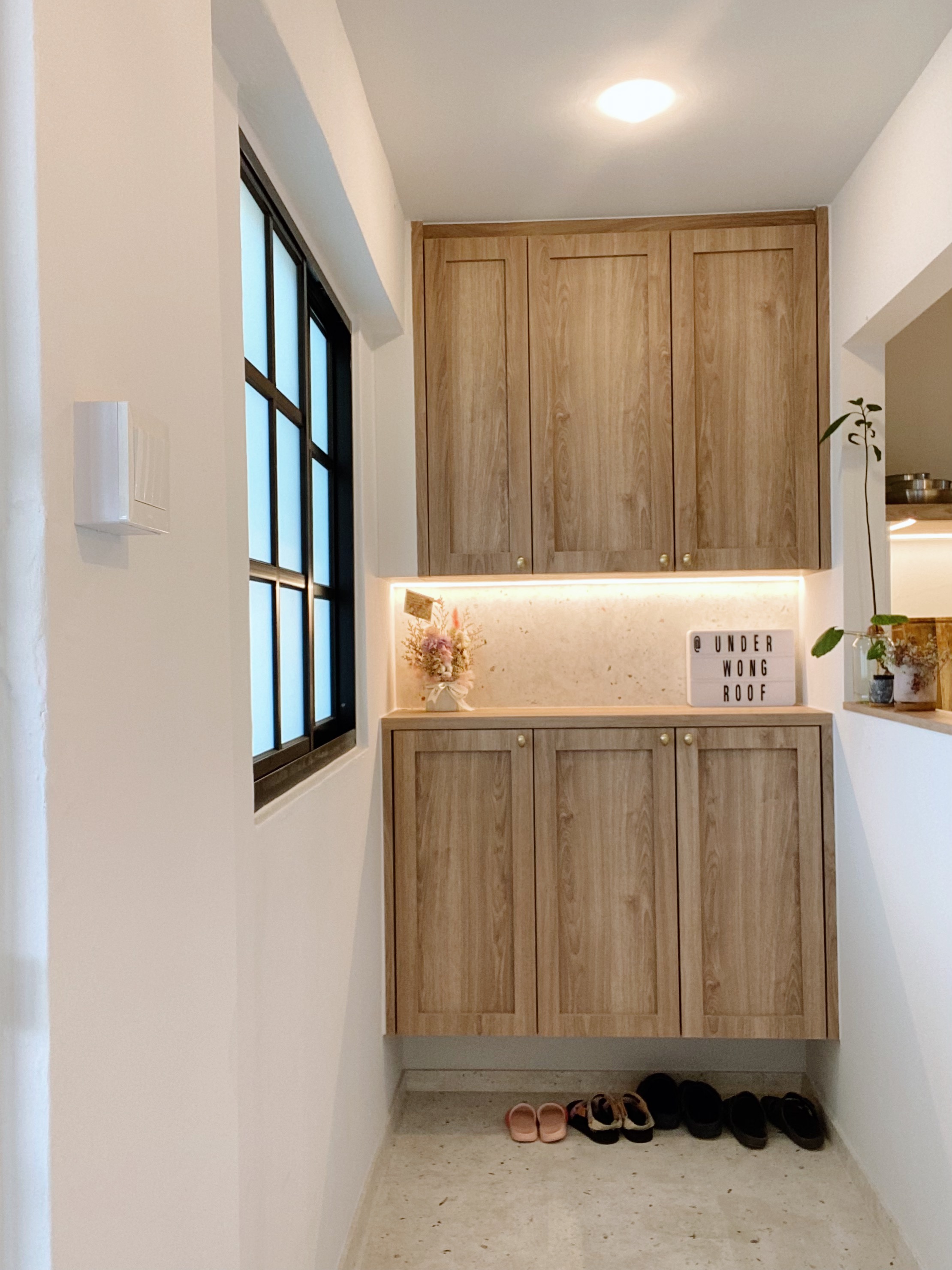 (work in place) doorways and corridors  - Wooden cabinetry, minimalist design, light beige walls, built-in shelving