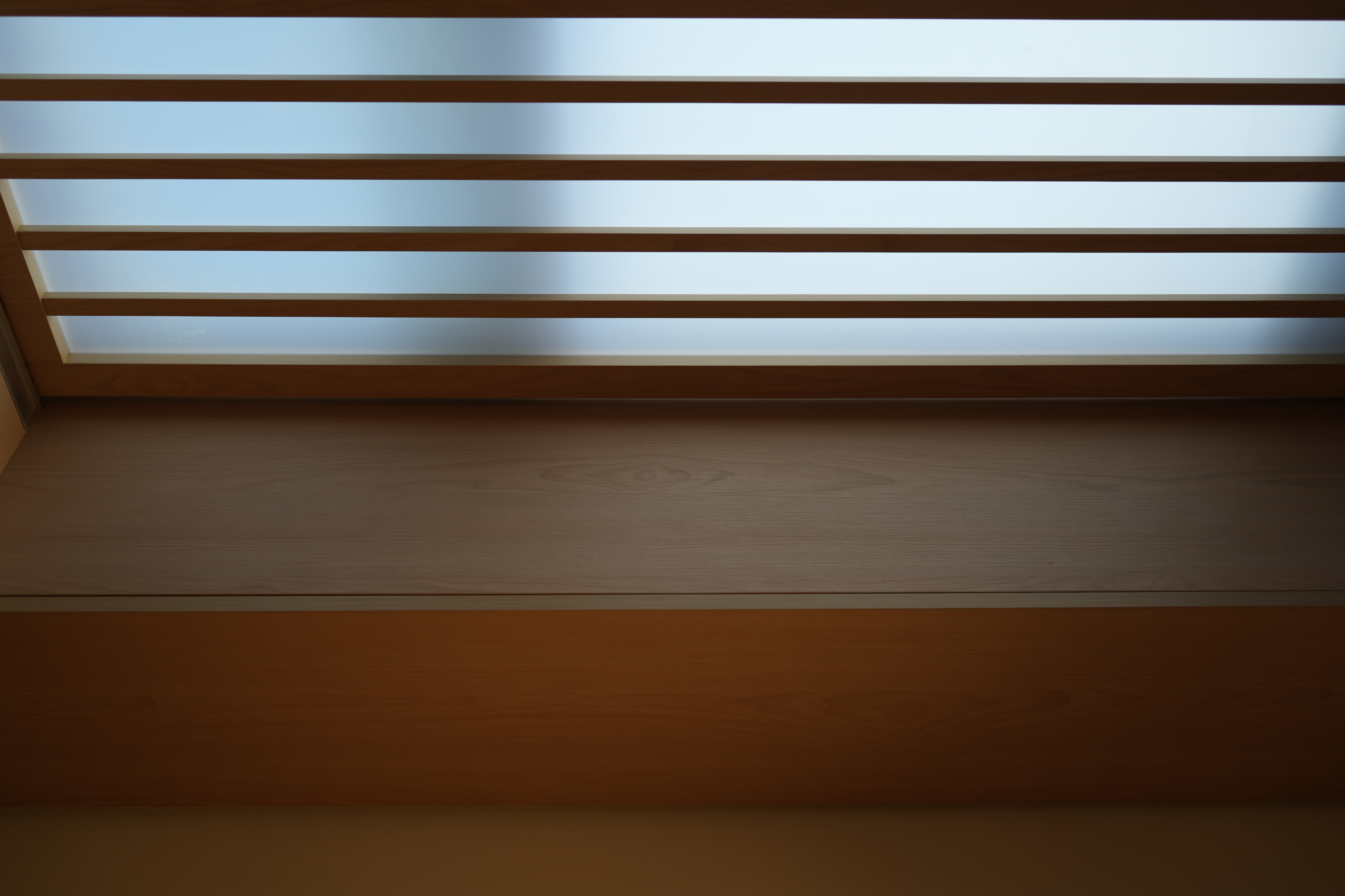 How Shinobi Houses Inspired our Modern Jap Home's Tidy, Minimal Look - Wooden slatted ceiling, horizontal slats, translucent