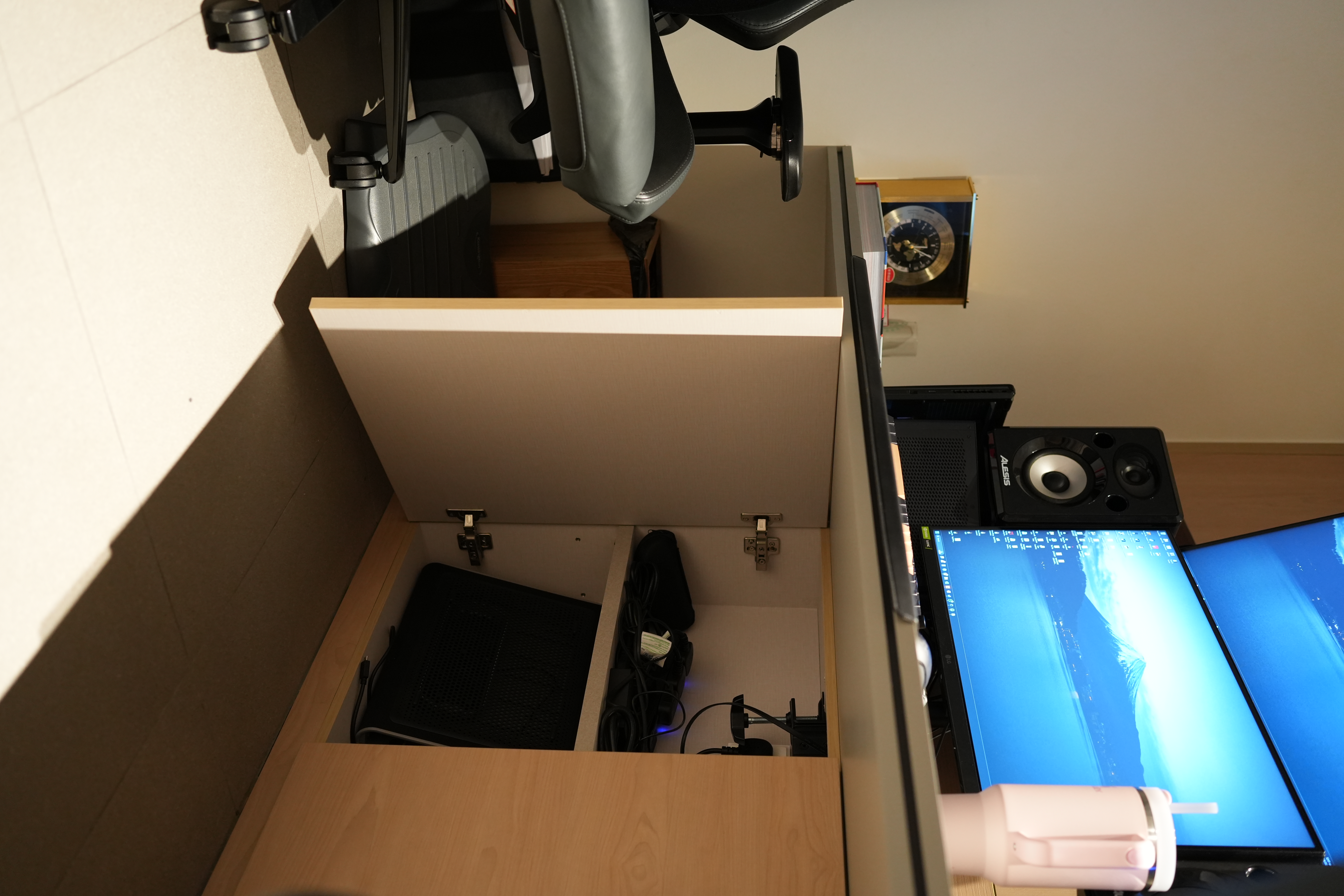 How-Shinobi-Houses-Inspired-our-Modern-Jap-Home's-Tidy,-Minimal-Look