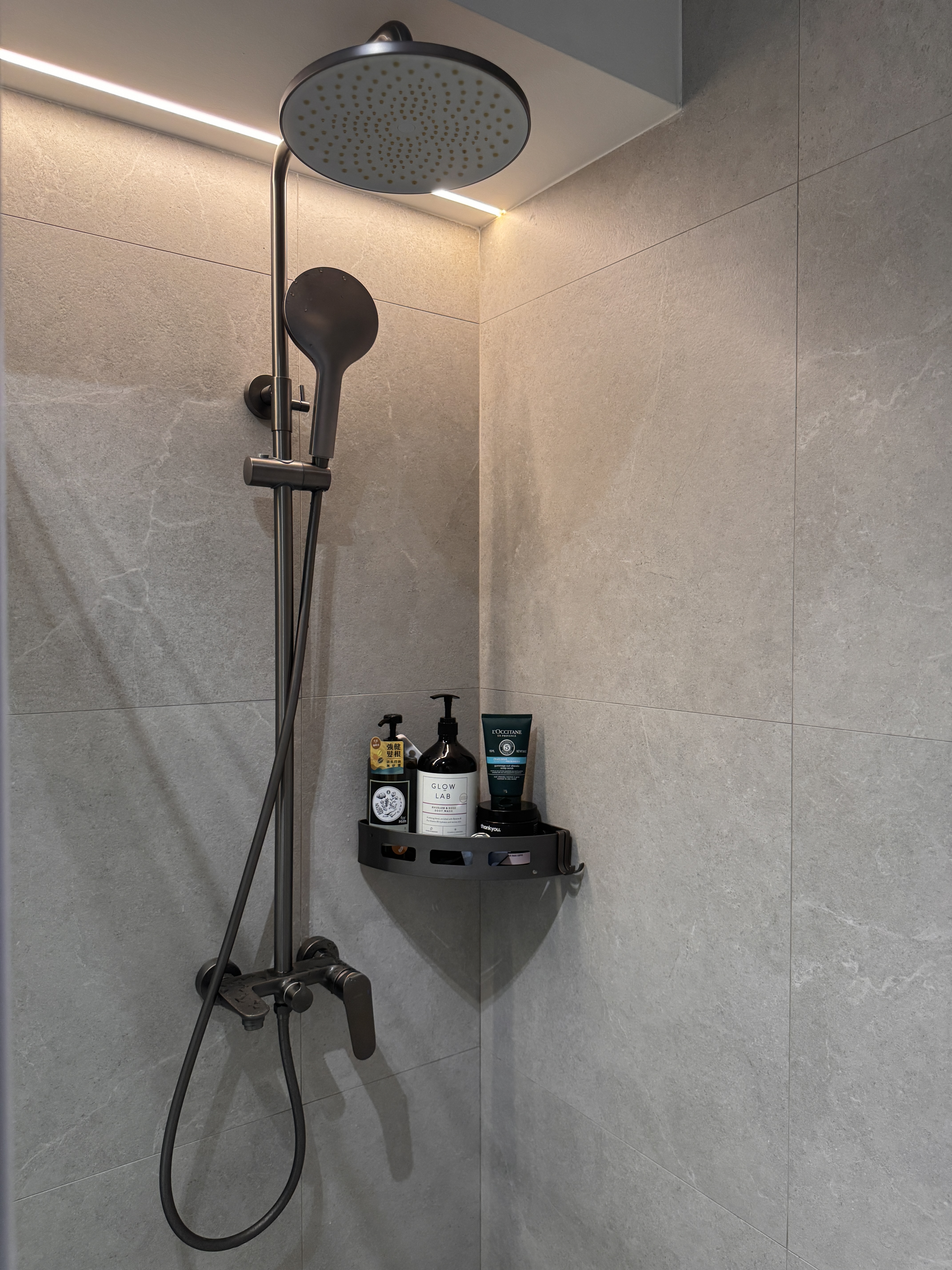 Creating-Your-Dream-Bathroom:-Tips-from-The-Little-Starry-Loft-💫✨