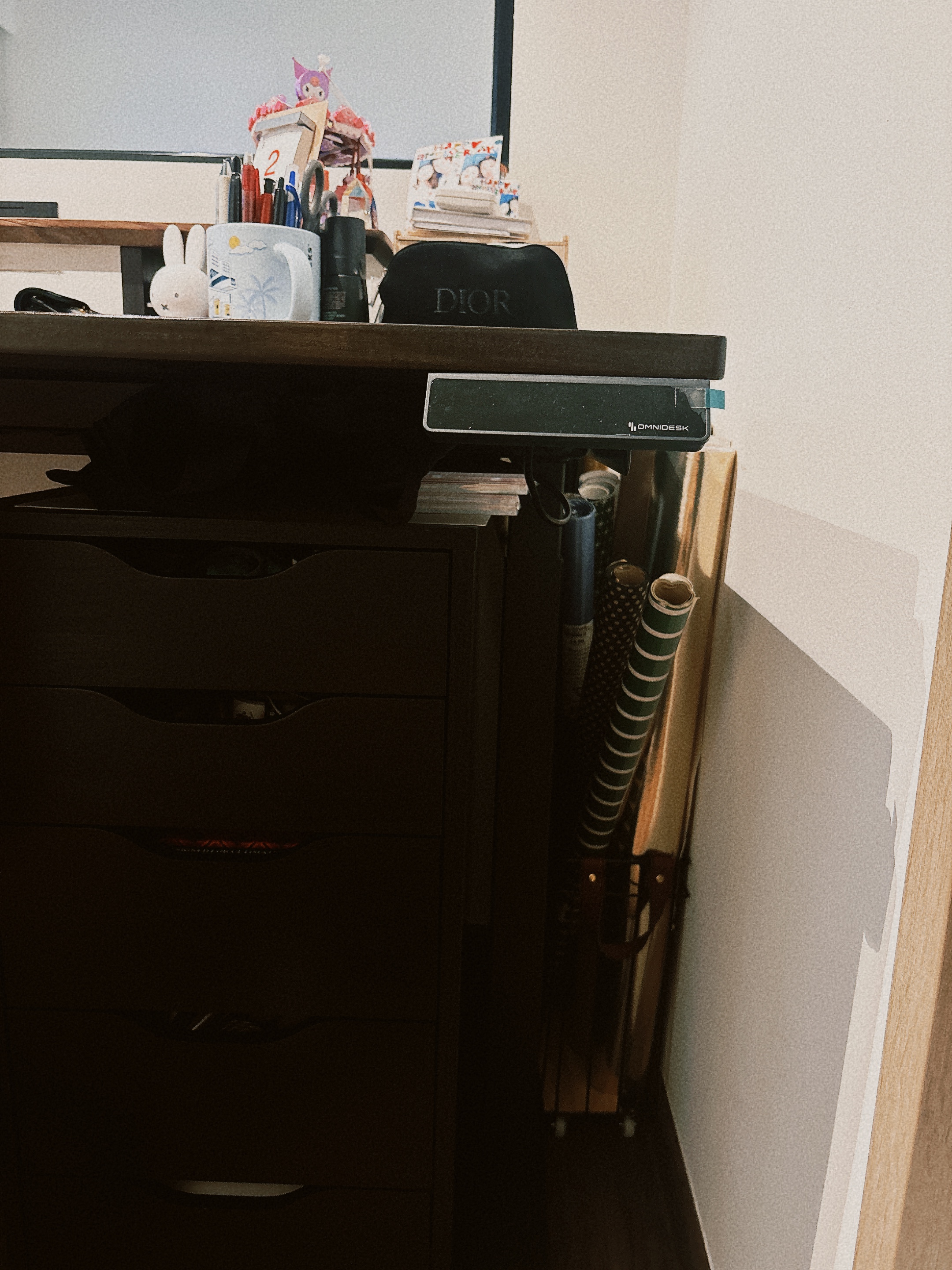 HIS-/-HERS-Work-desk!