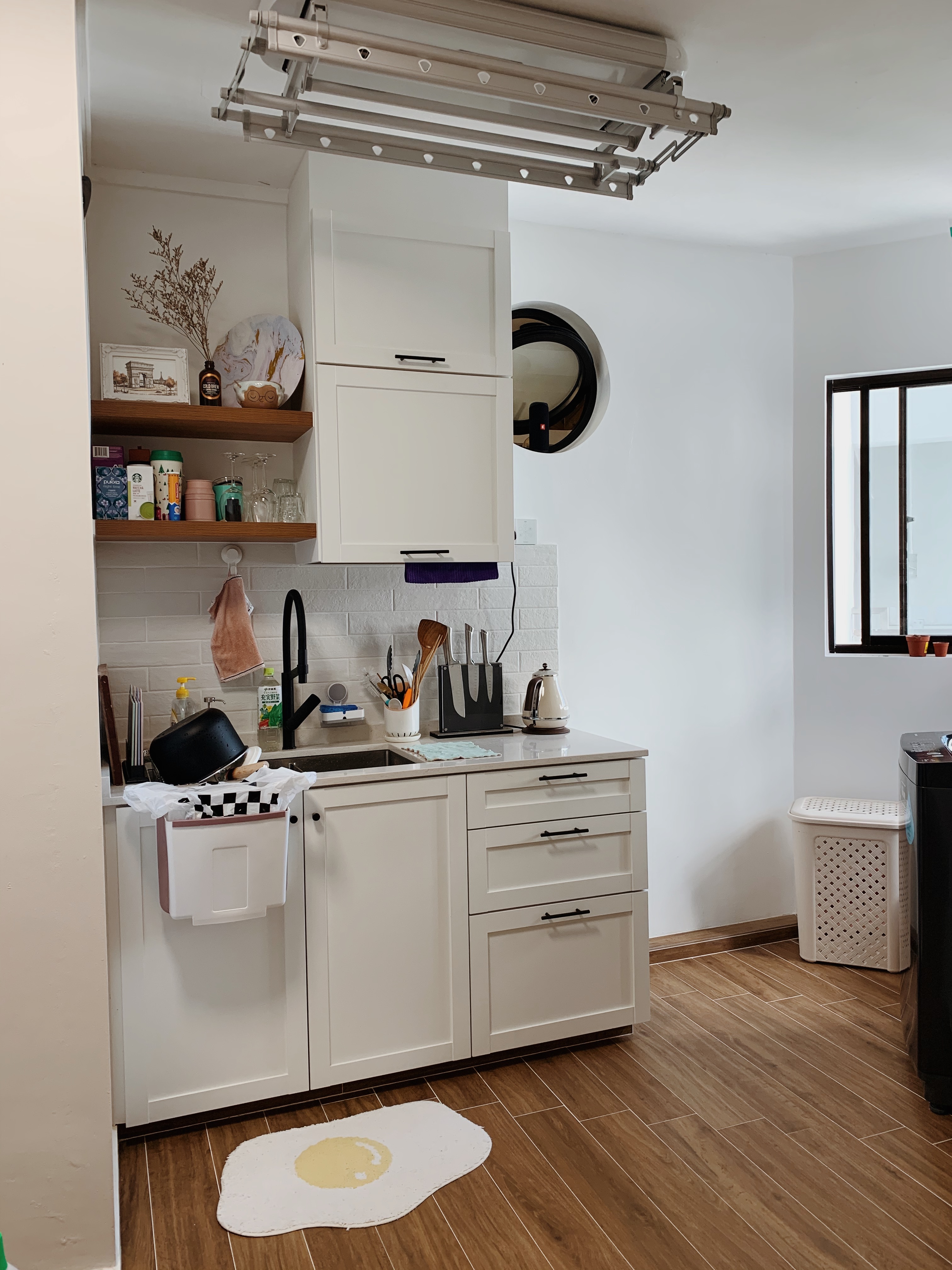 4Rm-HDB-Classic-Farmhouse-Open-Concept-Service-Yard