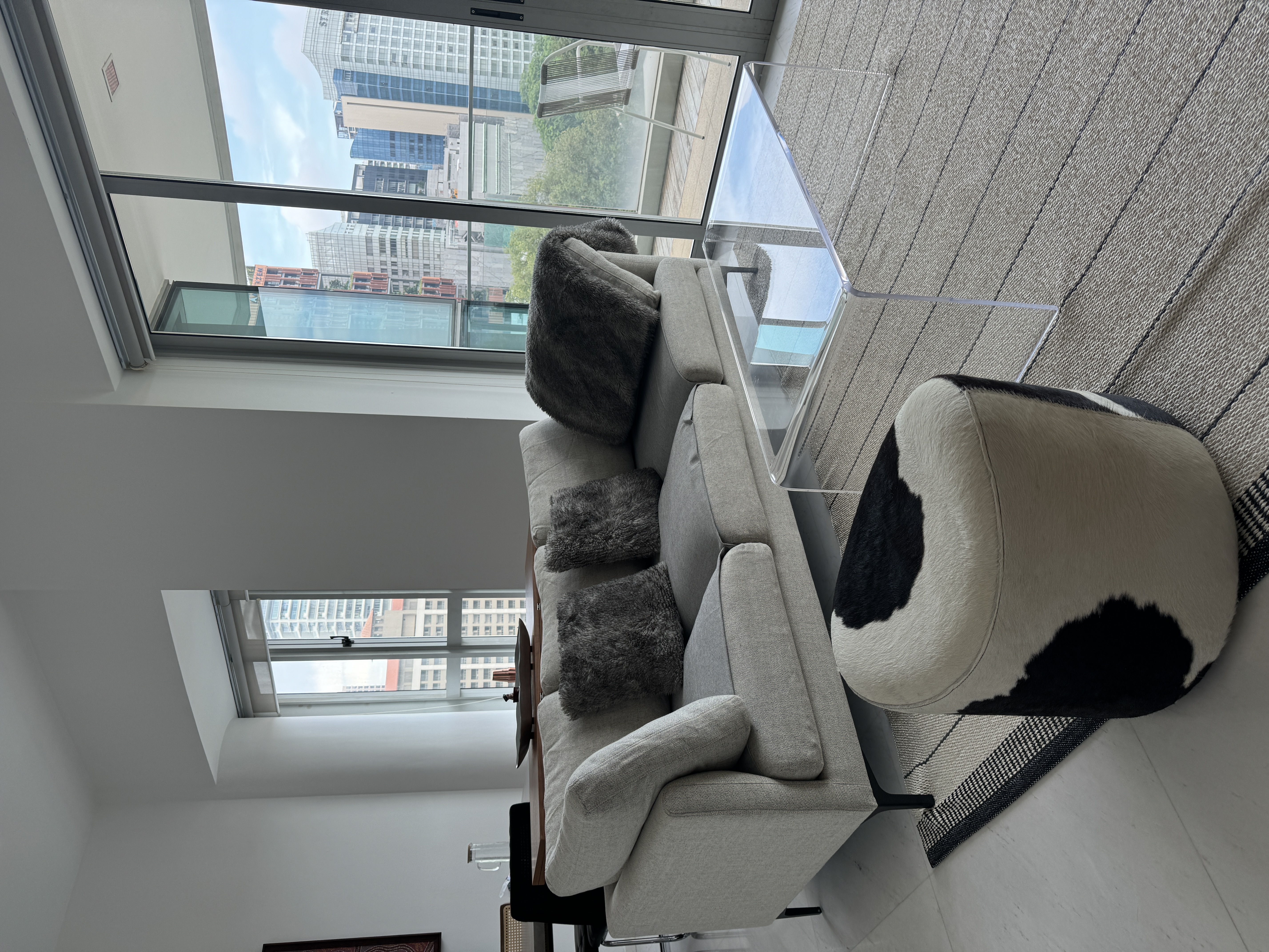 The-process-of-finding-space-and-comfort:-the-living-room