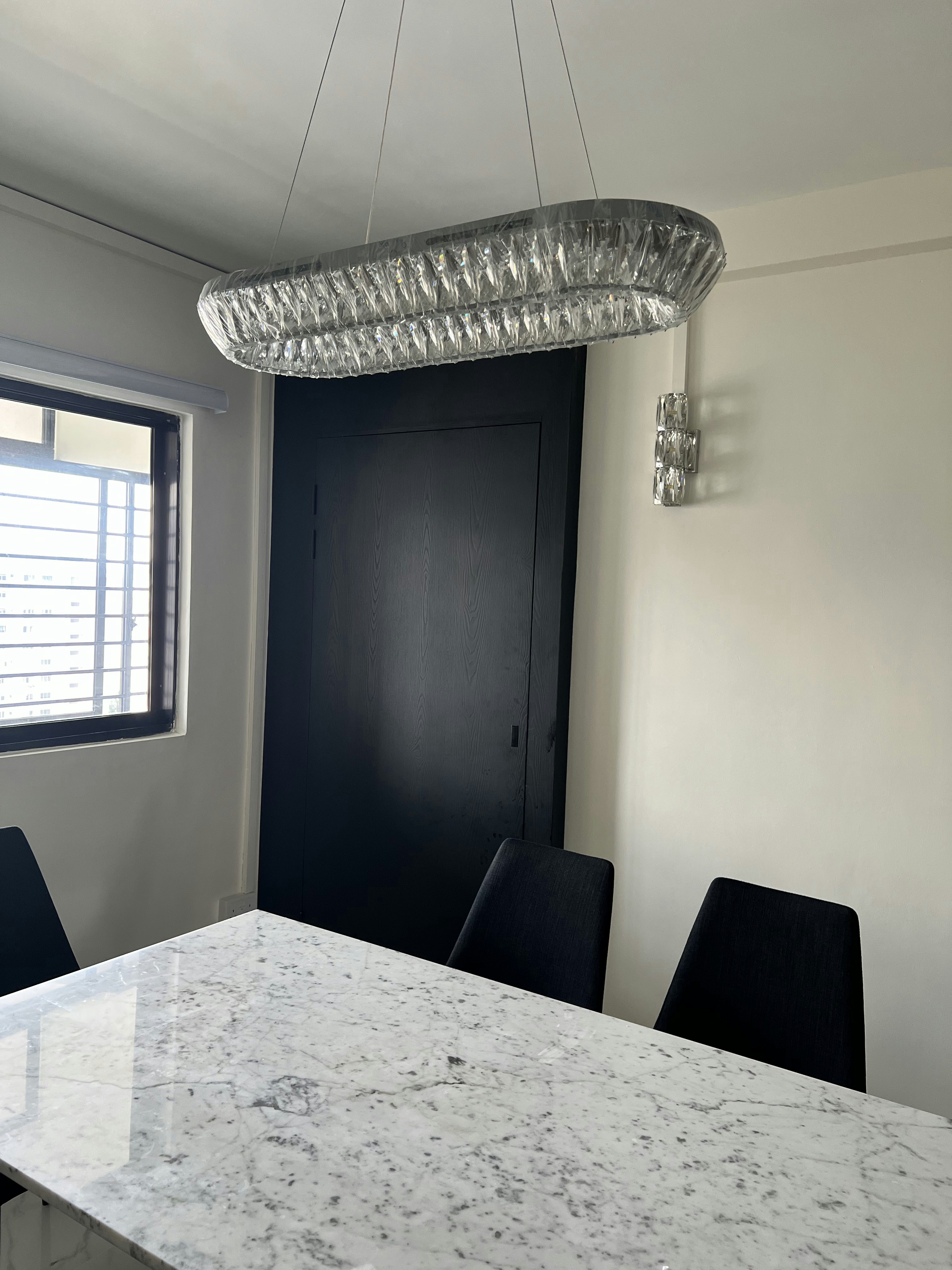 Welcome-to-our-home!-A-mix-of-contemporary,-modern-and-bold-colours.