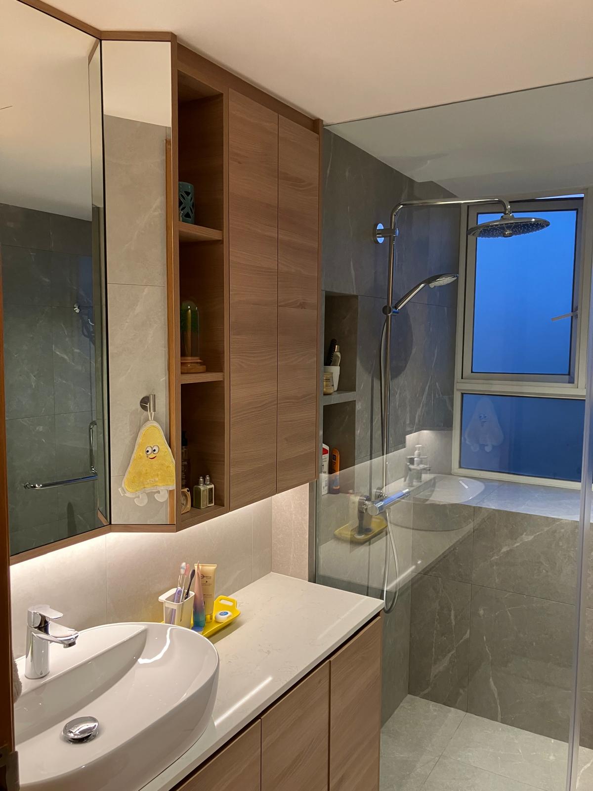 Keeping-it-timeless-and-clutter-free-in-this-4BR-condo!