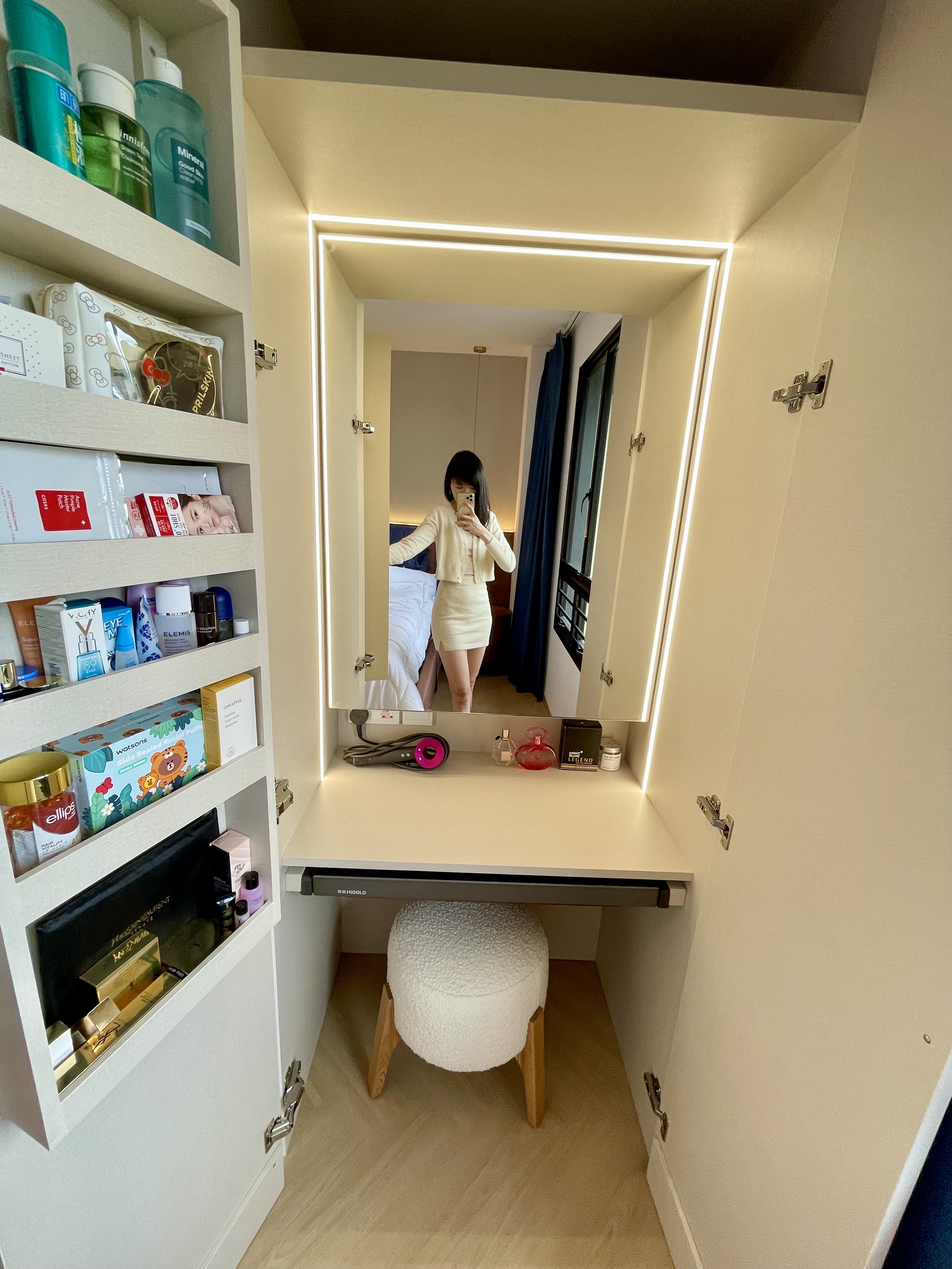 A-Self-designed-Cosy-Abode-at-Woodleigh-Hillside