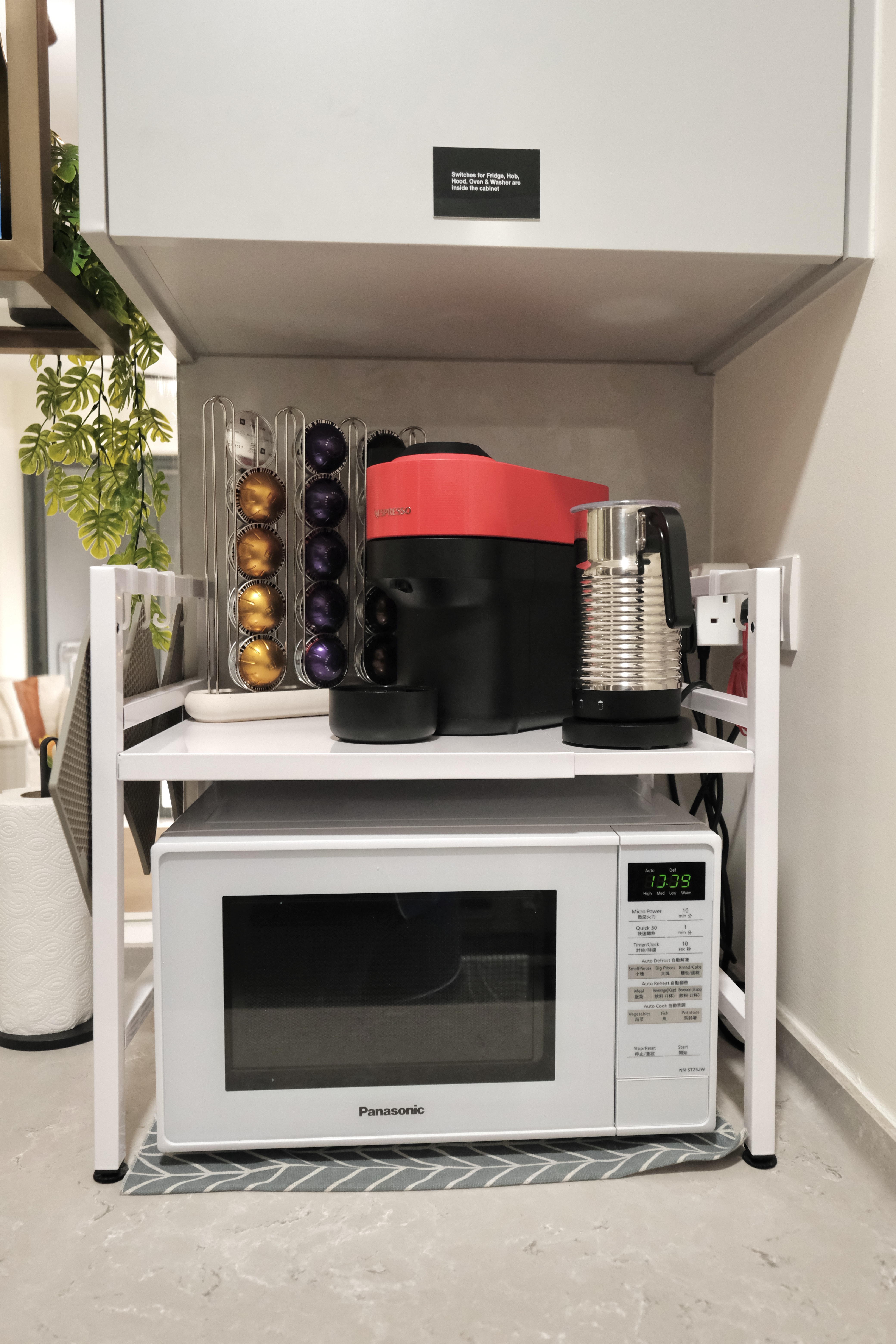 Minimalist-Cozy-Living-in-the-North-East