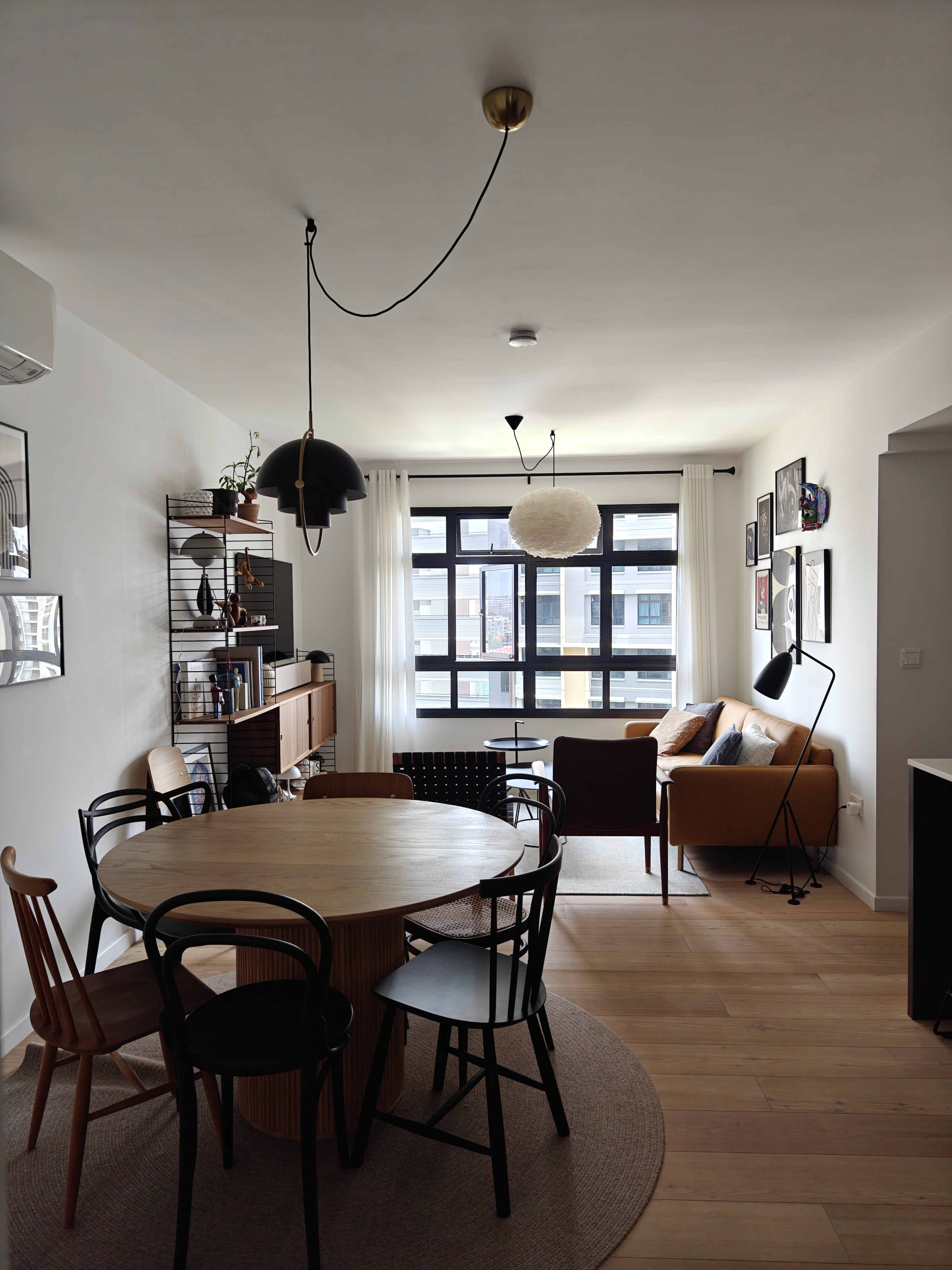 A (3D)Picture Speaks A Thousand Words - Modern living room, minimalist design, cozy atmosphere, large windows, natural light