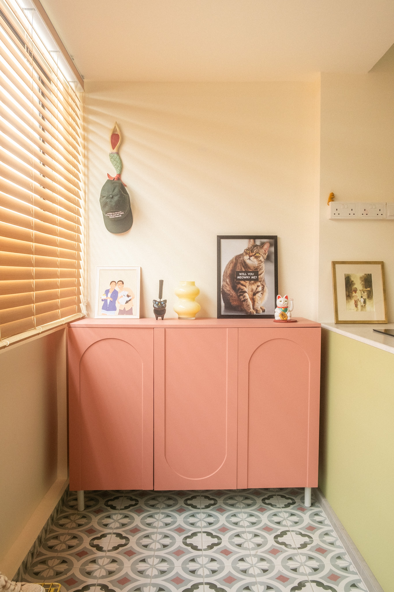 Maximising-space-in-our-cosy-&-quirky-home-with-cats