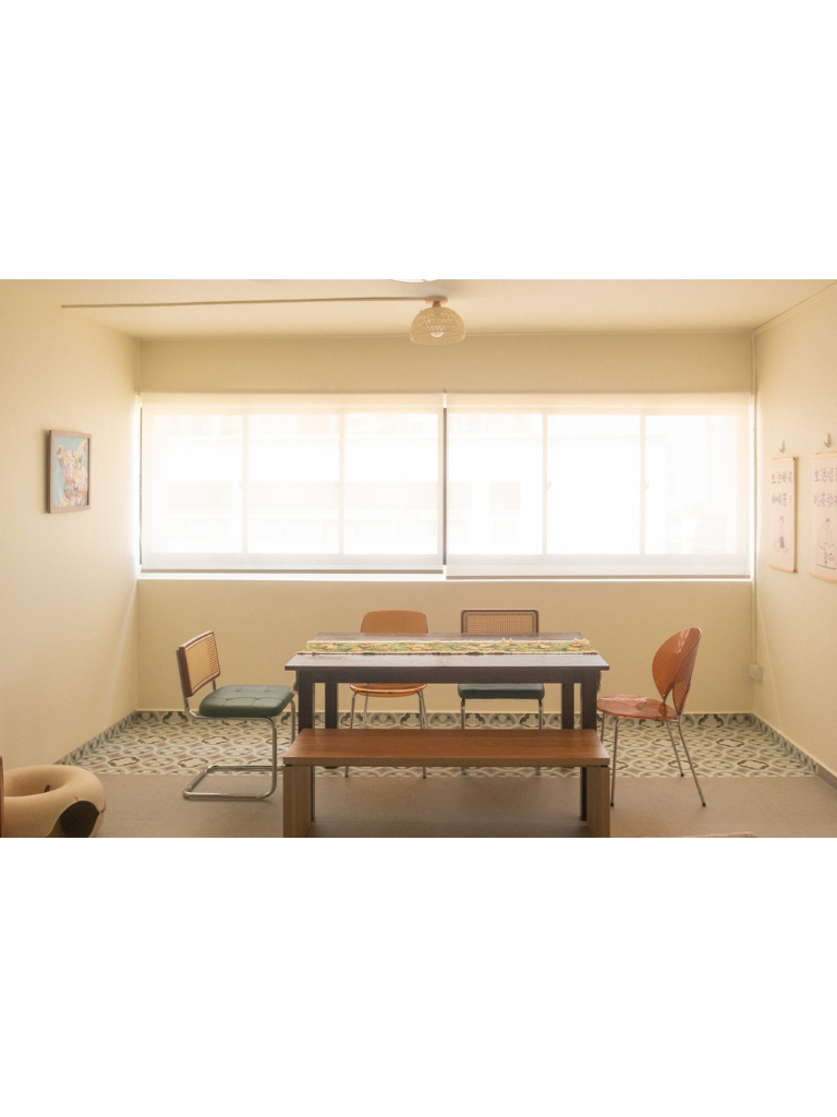 Maximising-space-in-our-cosy-&-quirky-home-with-cats