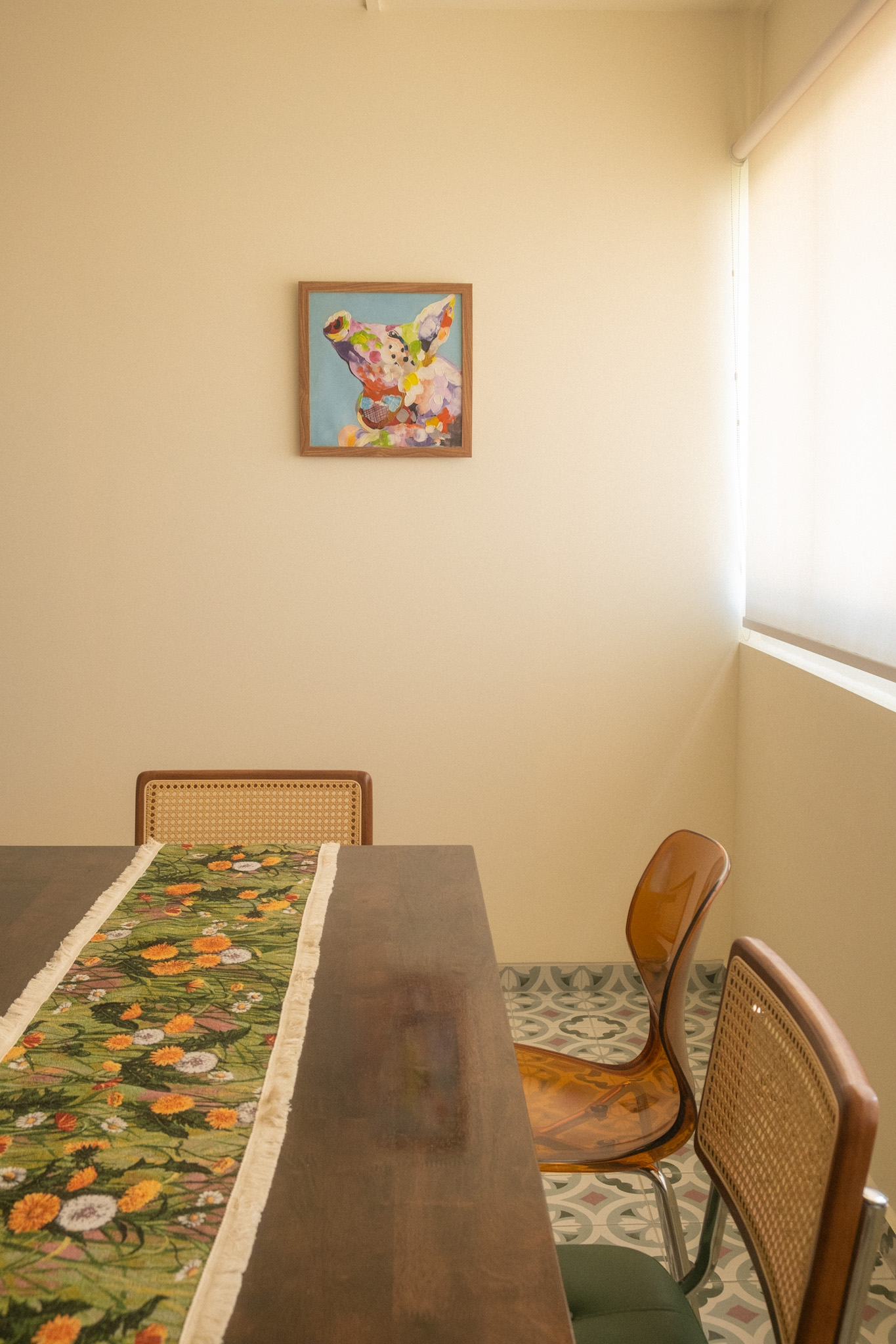 Maximising space in our cosy & quirky home with cats - Dining room, table, chairs, floral table runner, colorful painting