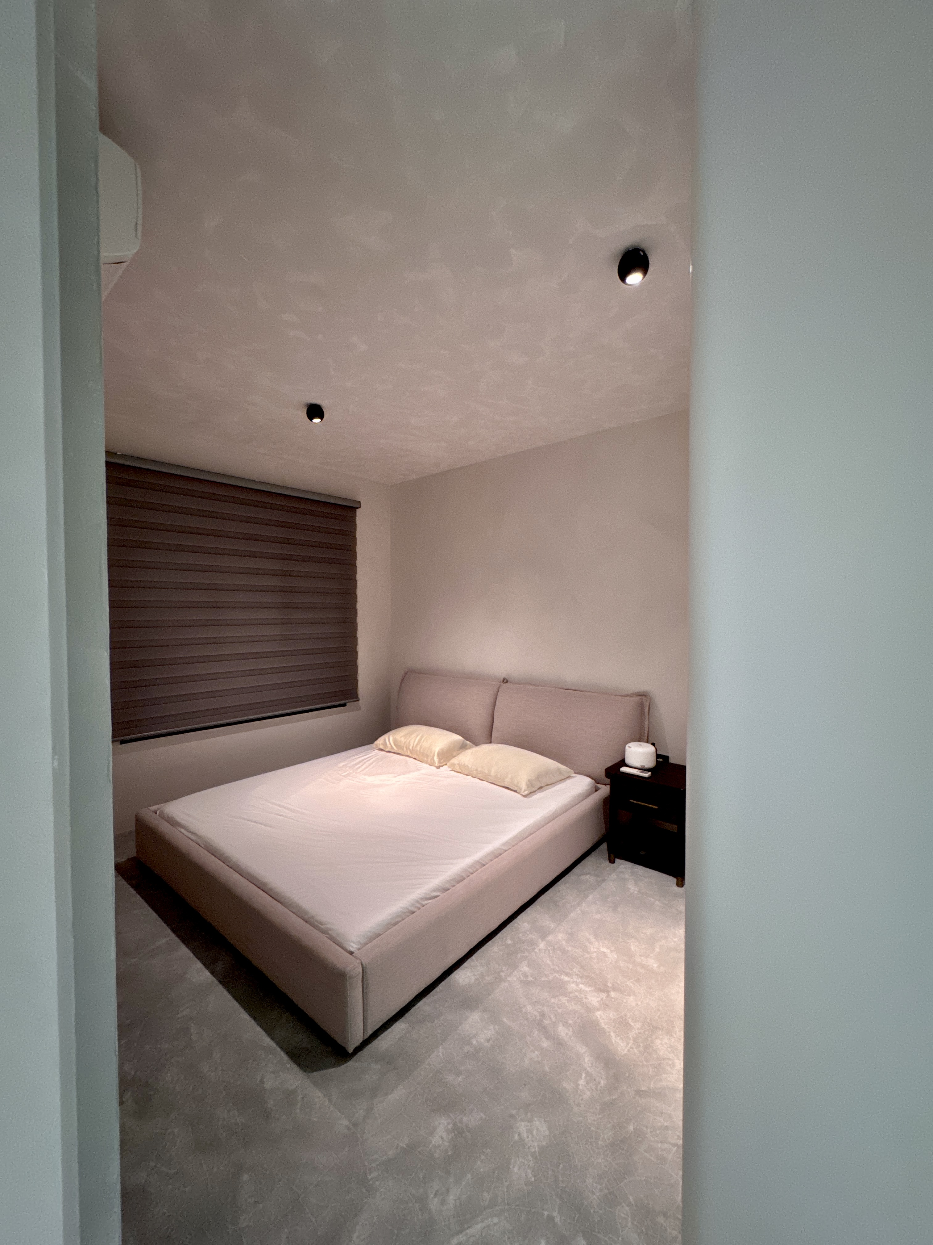 Check out this spacious dream home, a mix of Sabi Sabi & Industrial - Modern minimalist bedroom, neutral color palette, large