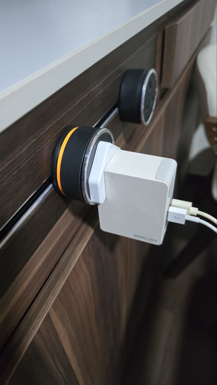 Warm-&-Cosy-Taobao-Dining-Space