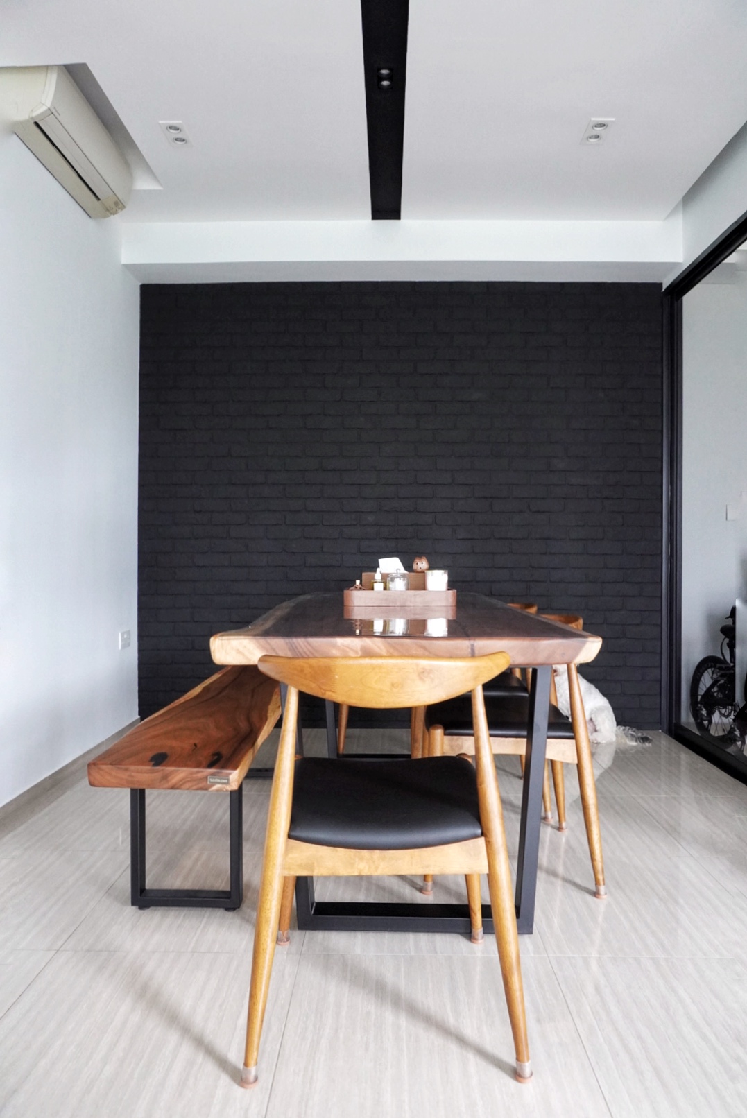 The-Social-Hub:-Creating-a-space-about-connection-and-conversation