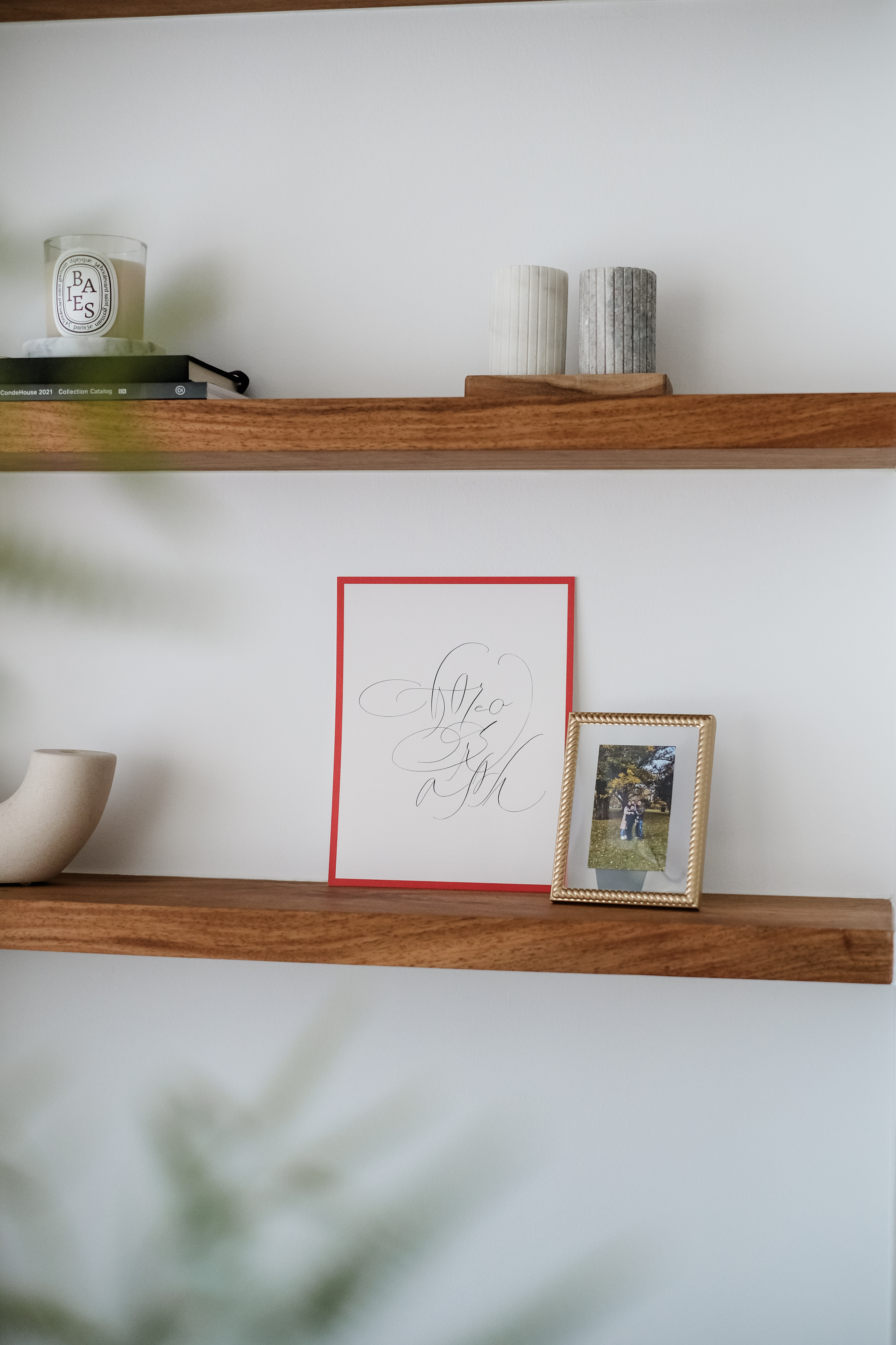Cozy Modern Dining Room: The Heart of Our Family's Quality Time - Candle, candle holder, wooden shelf, minimalist decor