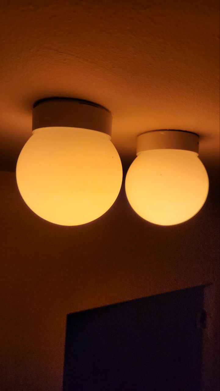 Lighting---Smart-dimmable-main-lights-that-doubles-as-ambient-lights