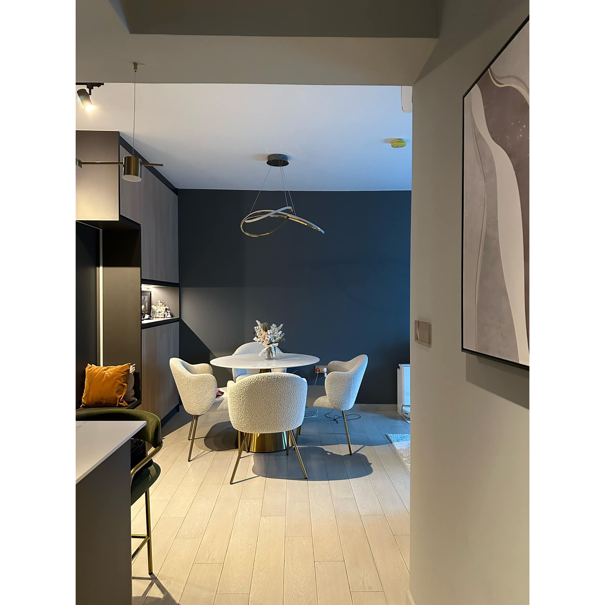 Dining In Style, Where Elegance Meets Comfort  - Modern dining room with sleek furniture, minimalist decor, contemporary