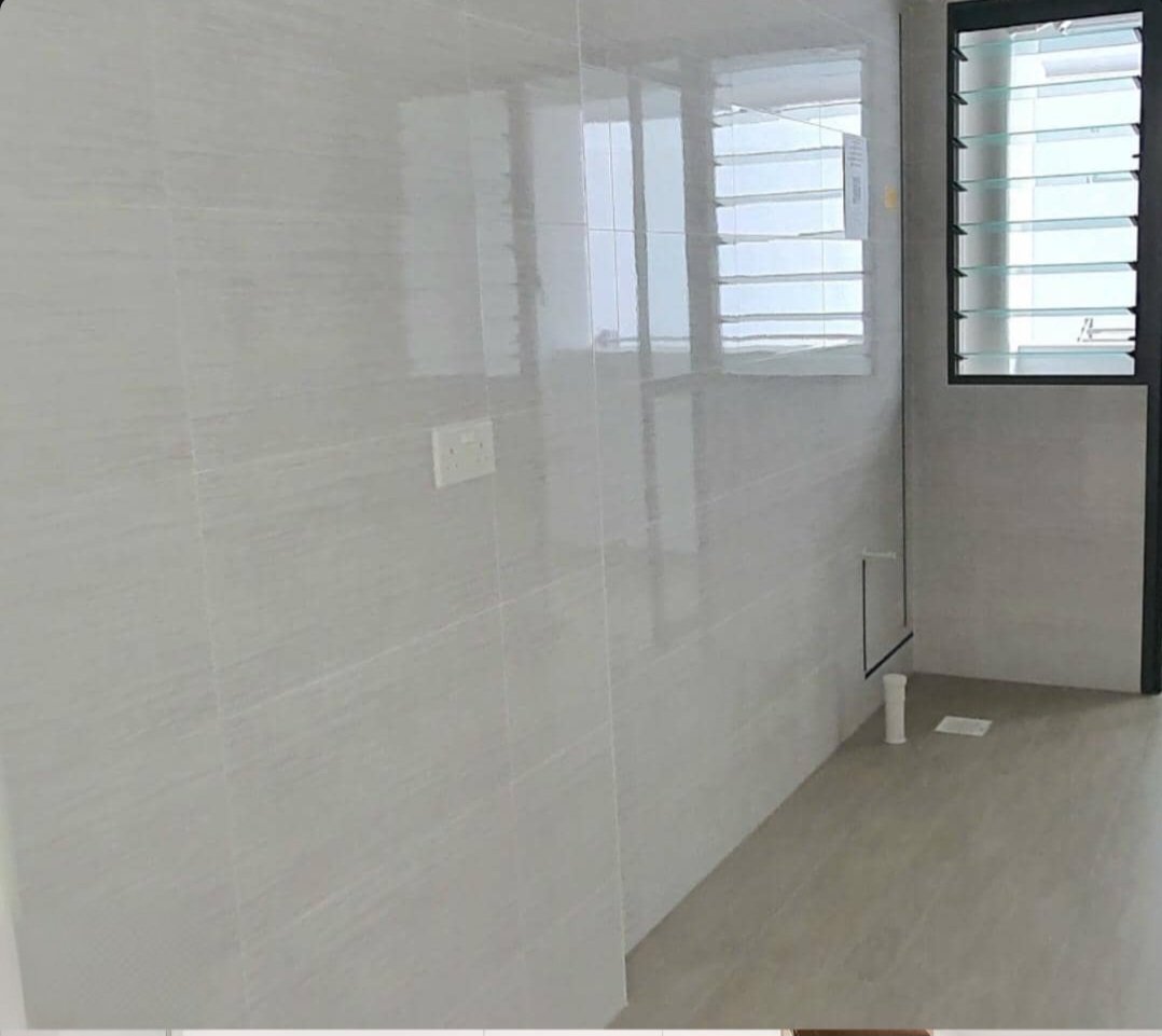 Renders vs. Reality: A Visual Journey - Light-colored tiled walls, modern design, minimalist decor, clean lines, sleek