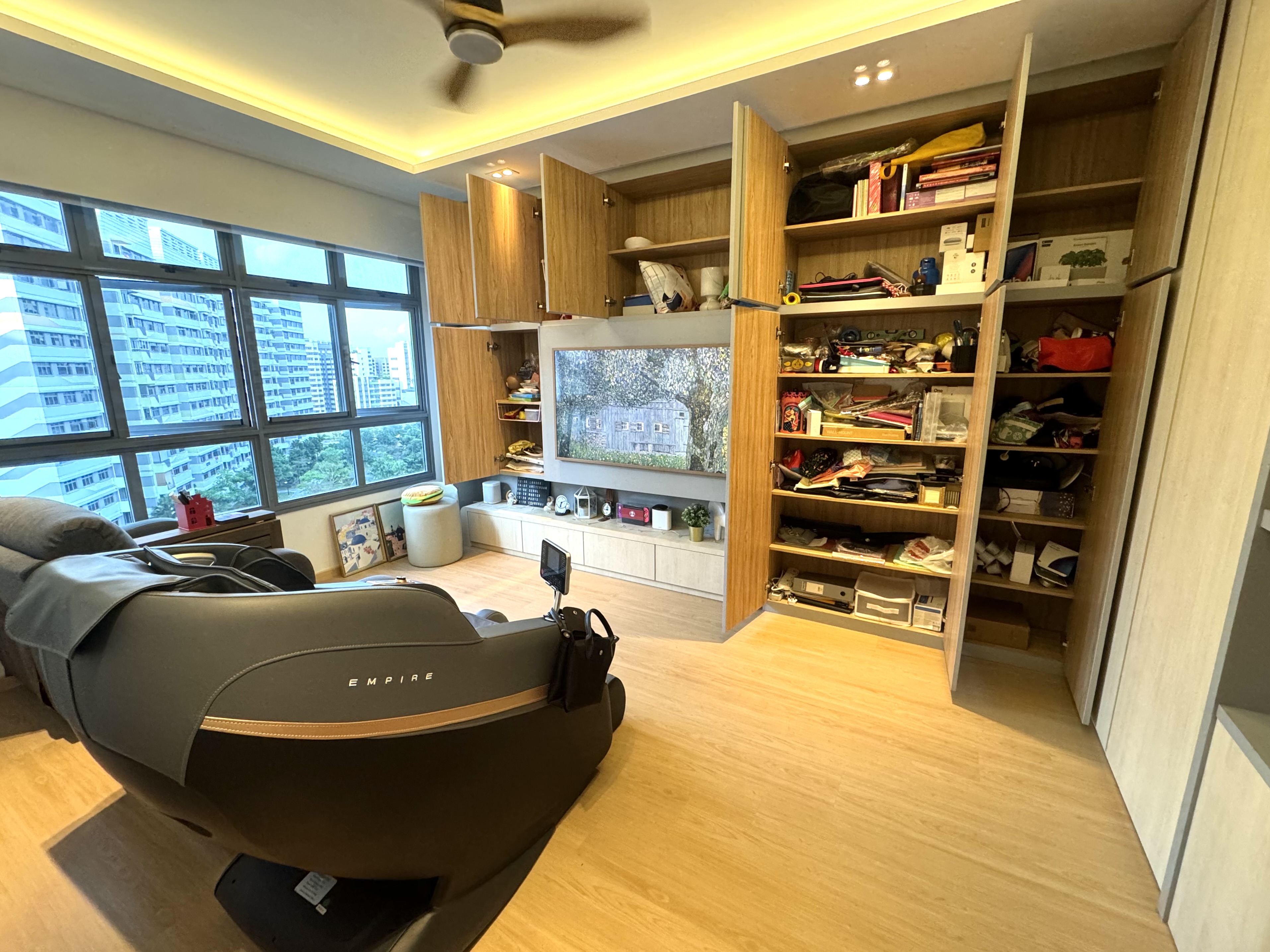 Secret-Storage-Spaces:-The-Collections-Behind-the-Doors