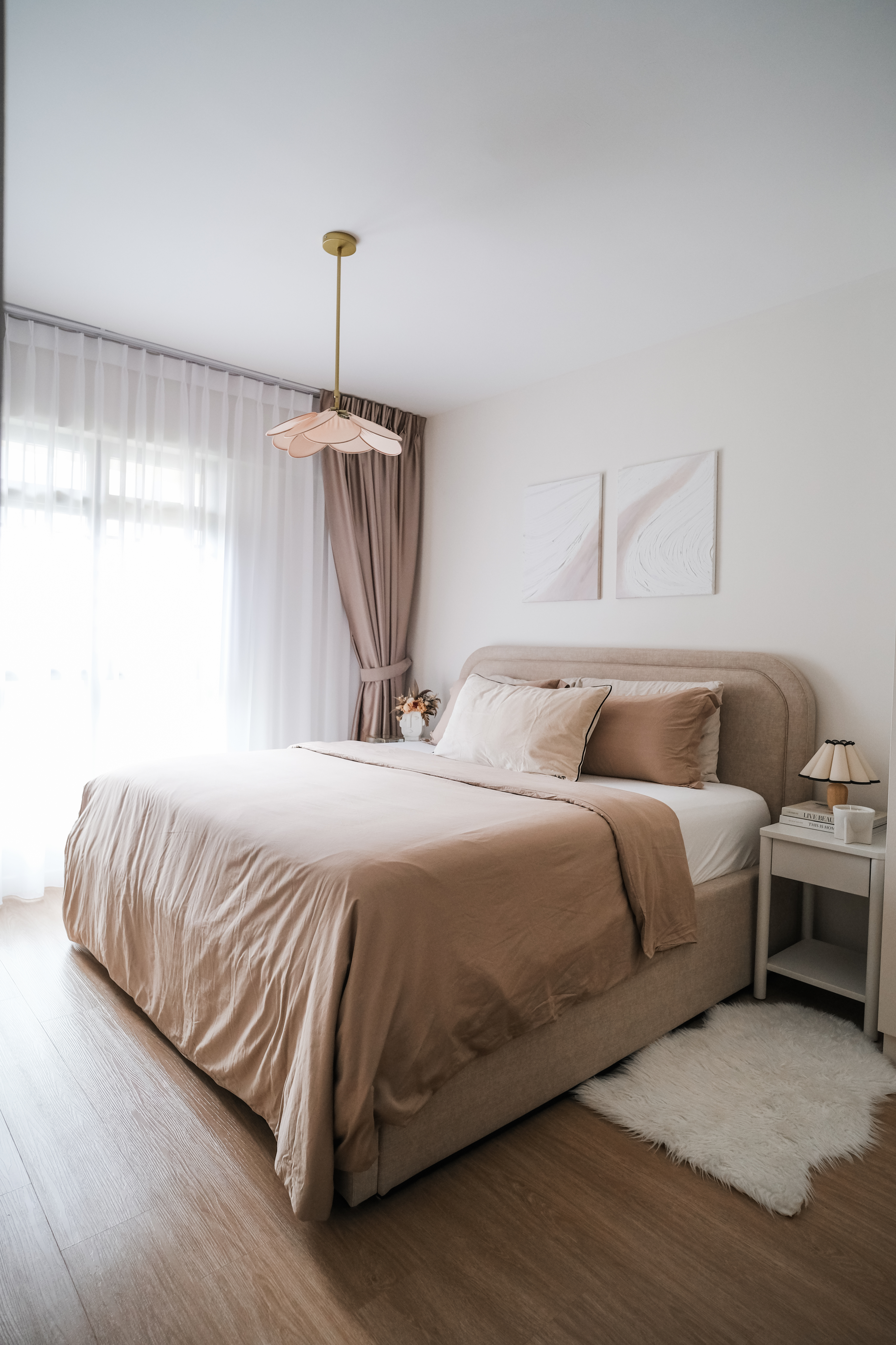 Calming-Modern-Bedroom-in-Creme-Tones-with-DIY-Wall-Art