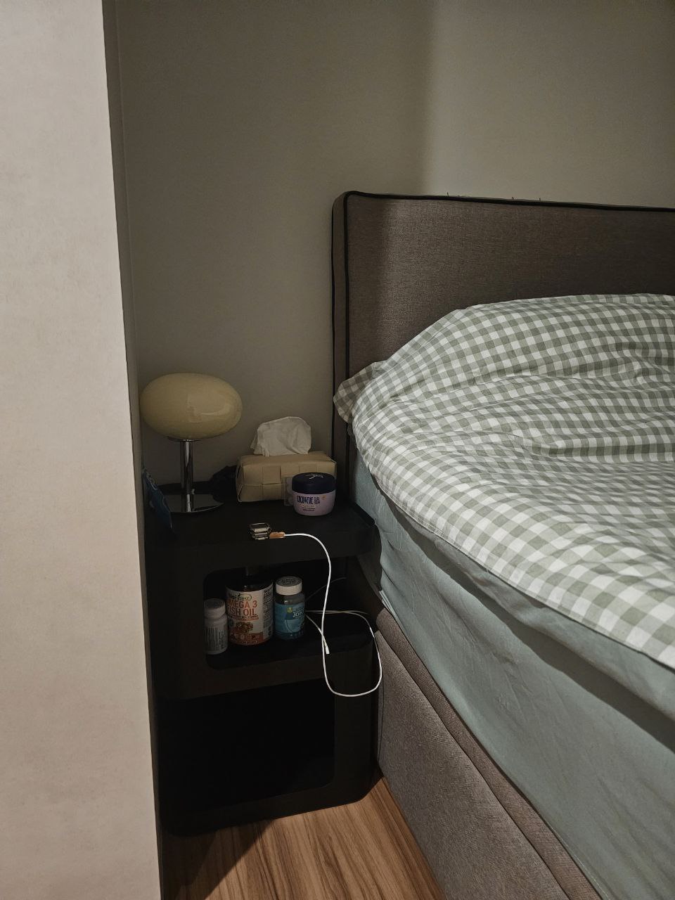 Simple living - prioritizing function and convenience in our bedroom - bedside bedside, nightstand, bedside table, nightstand