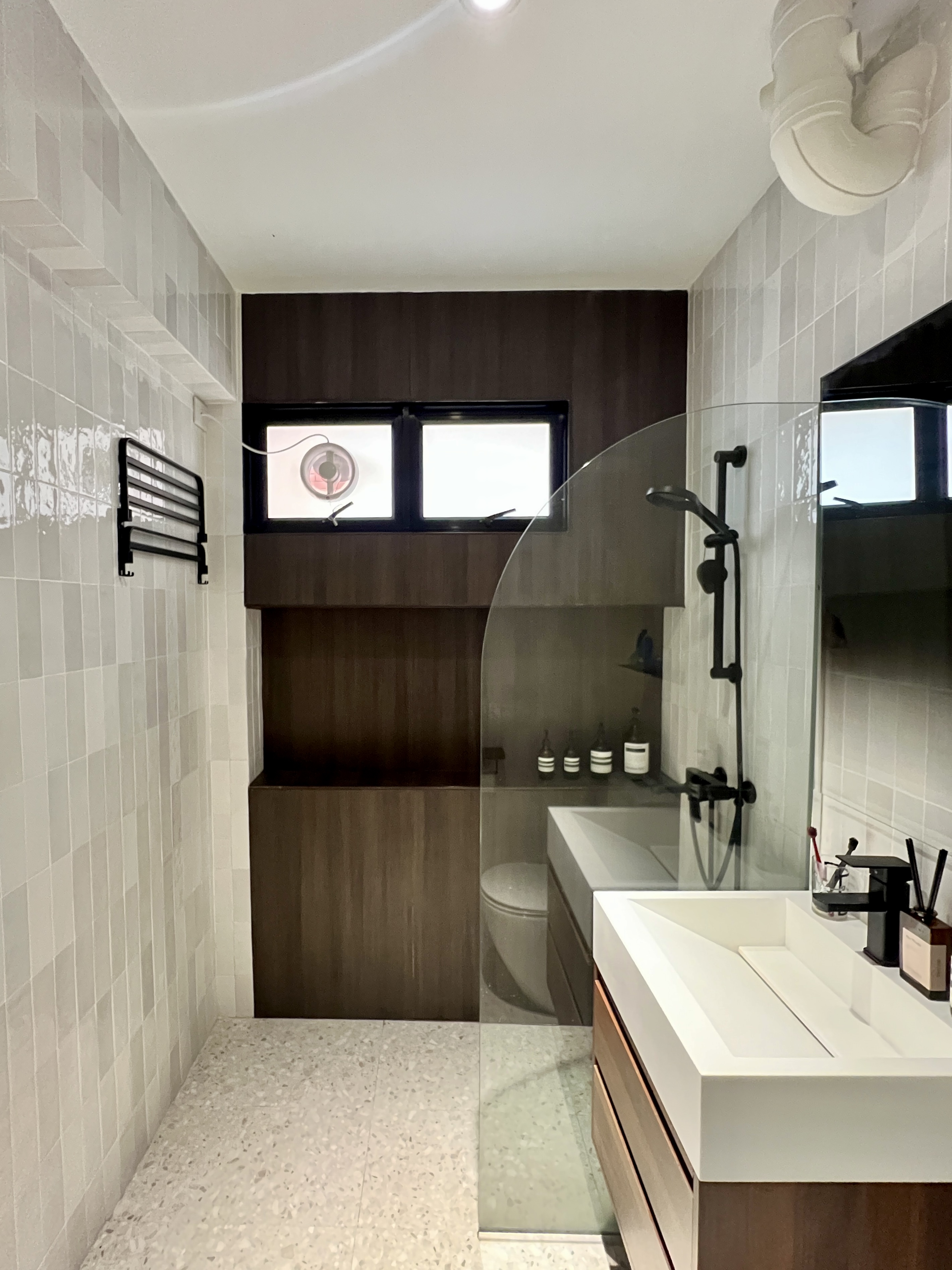 Been there, done that! Best home investments for the 2 monkeys 🙉🙊 - Modern bathroom with sleek design, glass shower