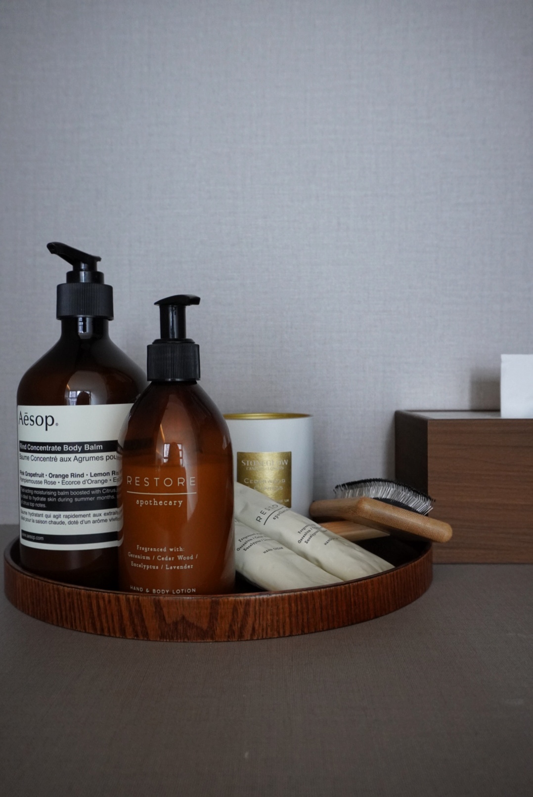 Unwind and Recharge: A Minimalist Yet Cosy Bedroom Retreat - Aloe vera, cucumber, olive oil, rose, tea tree, peppermint