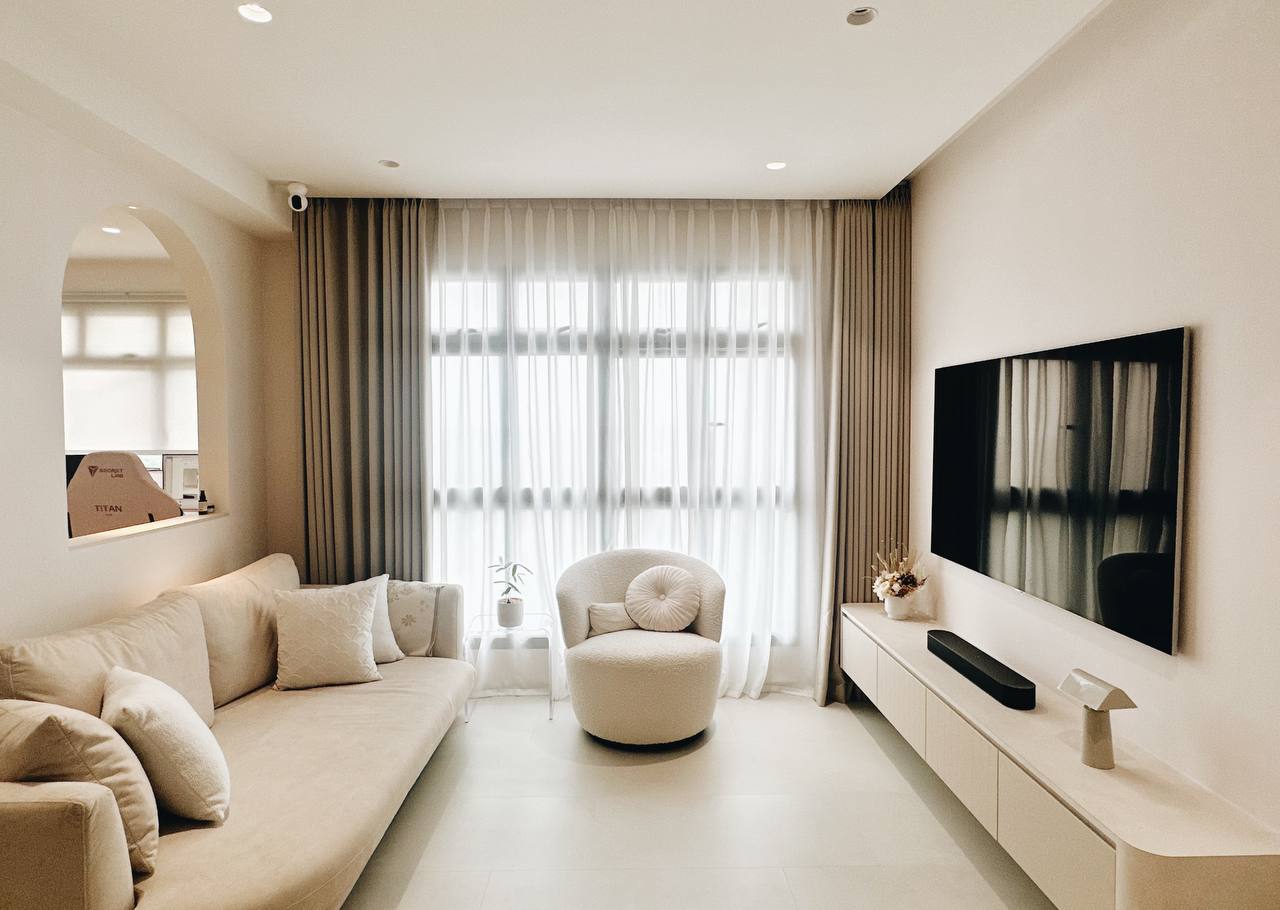 Our-Living-Room---Modern-Minimalist's-Dream