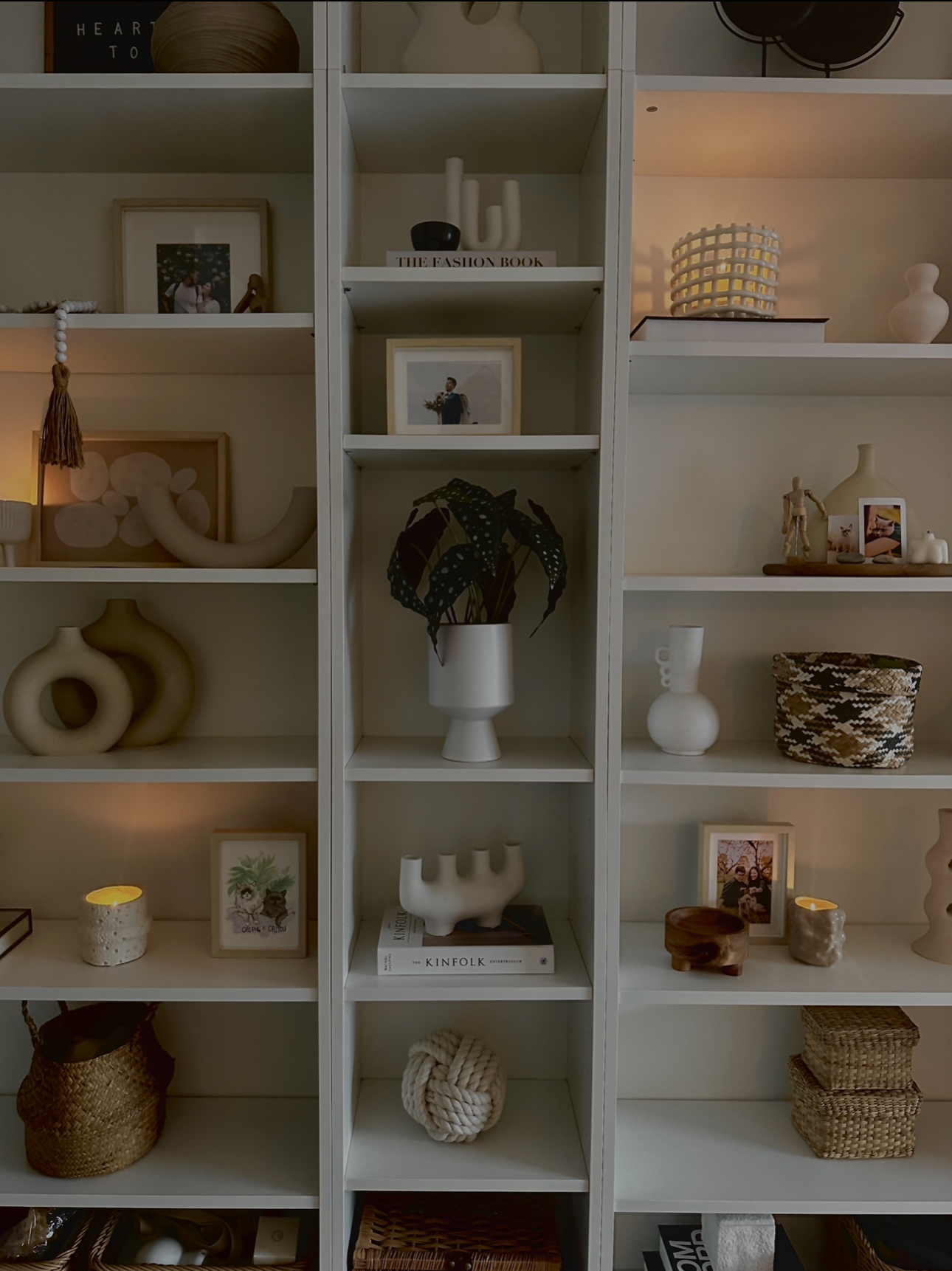 Bright And Airy Living Room: With Zero Reno Or Built-In, Only Styling! - Shelves, decorative items, minimalist design, warm