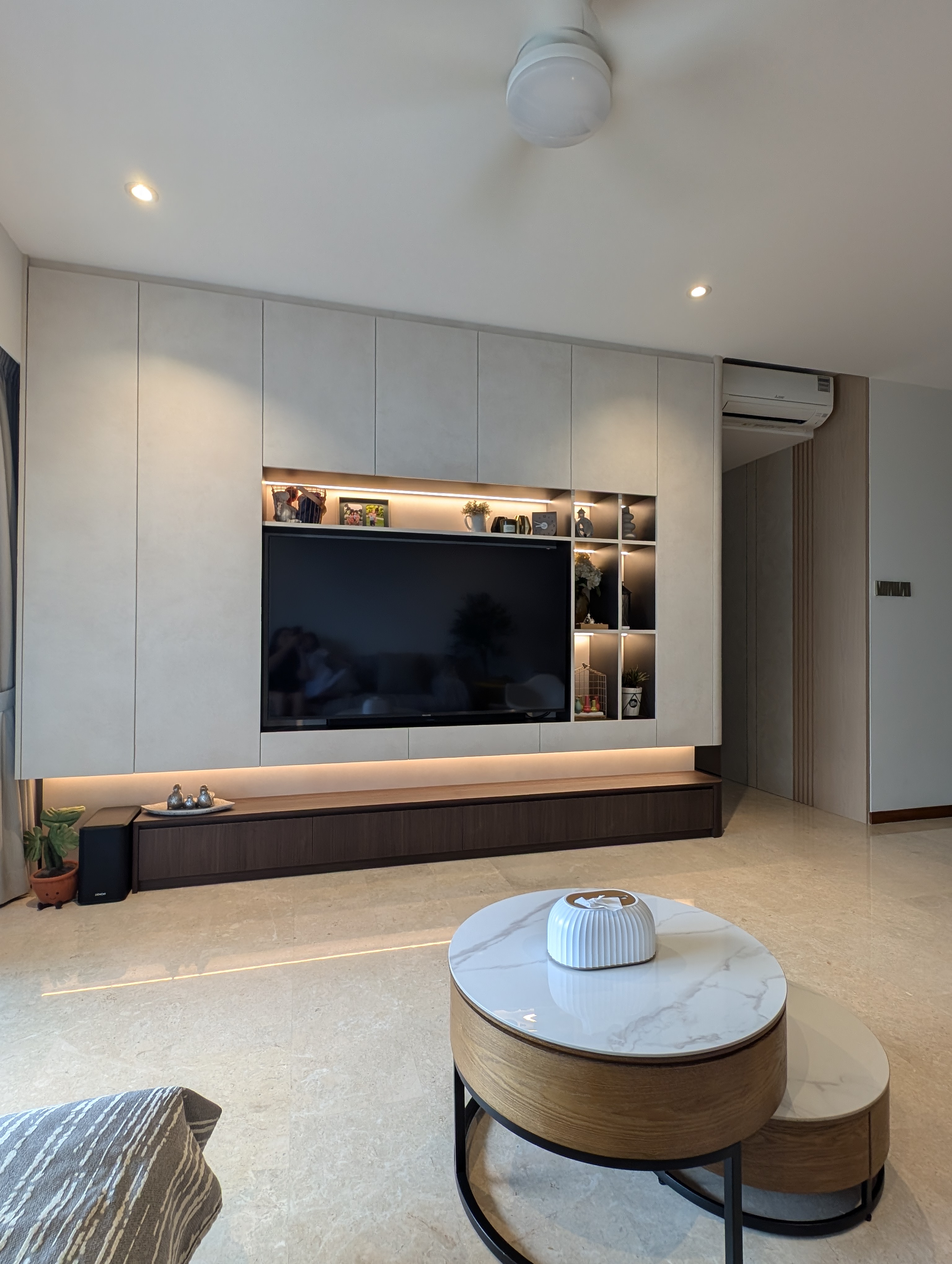 Where-is-the-mess?-We-hid-it!