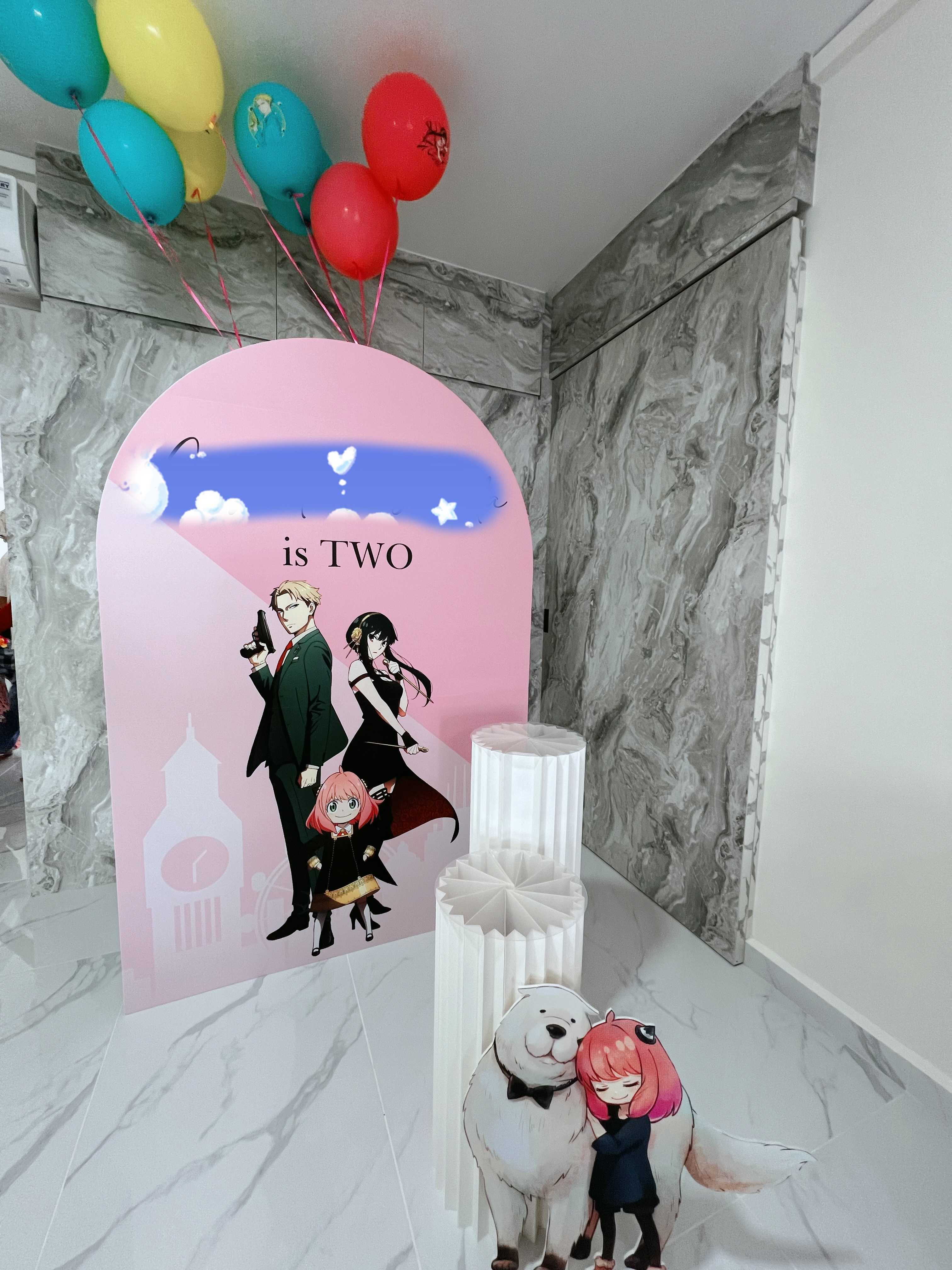 Living Room: Blending cherished furnitures with ample open space