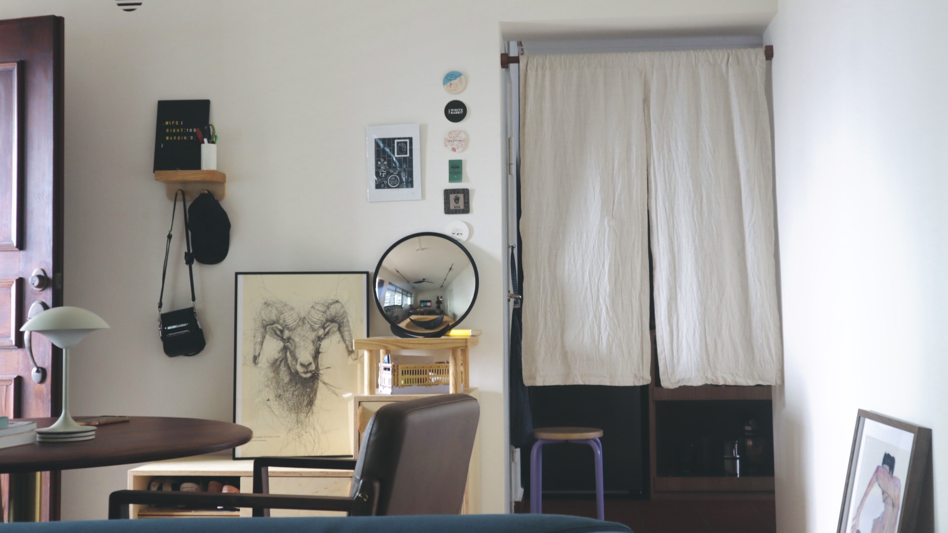 sustainability-entryway-furniture---something-old-for-something-new-