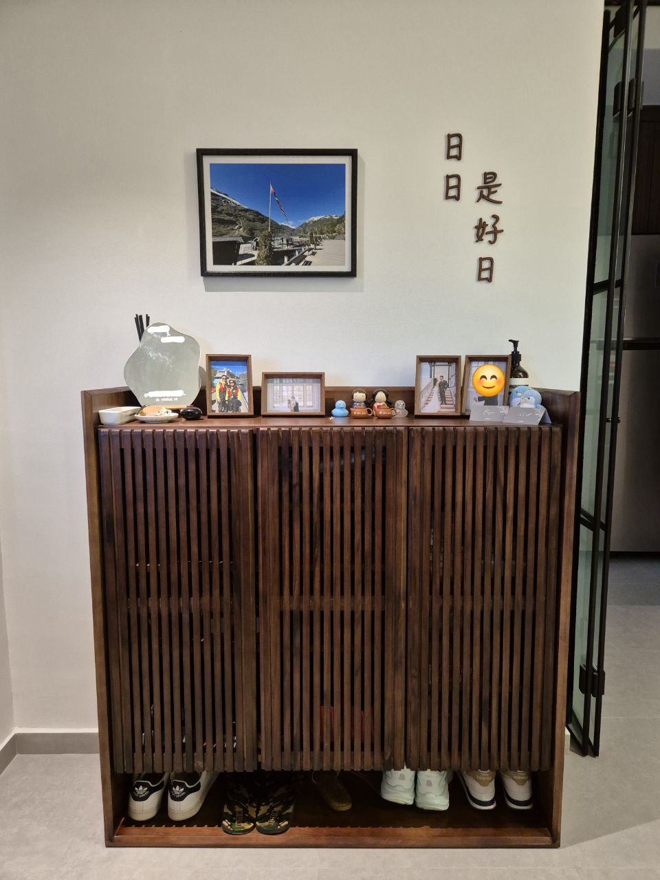 Sunset-hues-along-our-Entryway...-a-space-for-us-to-keep-growing-into