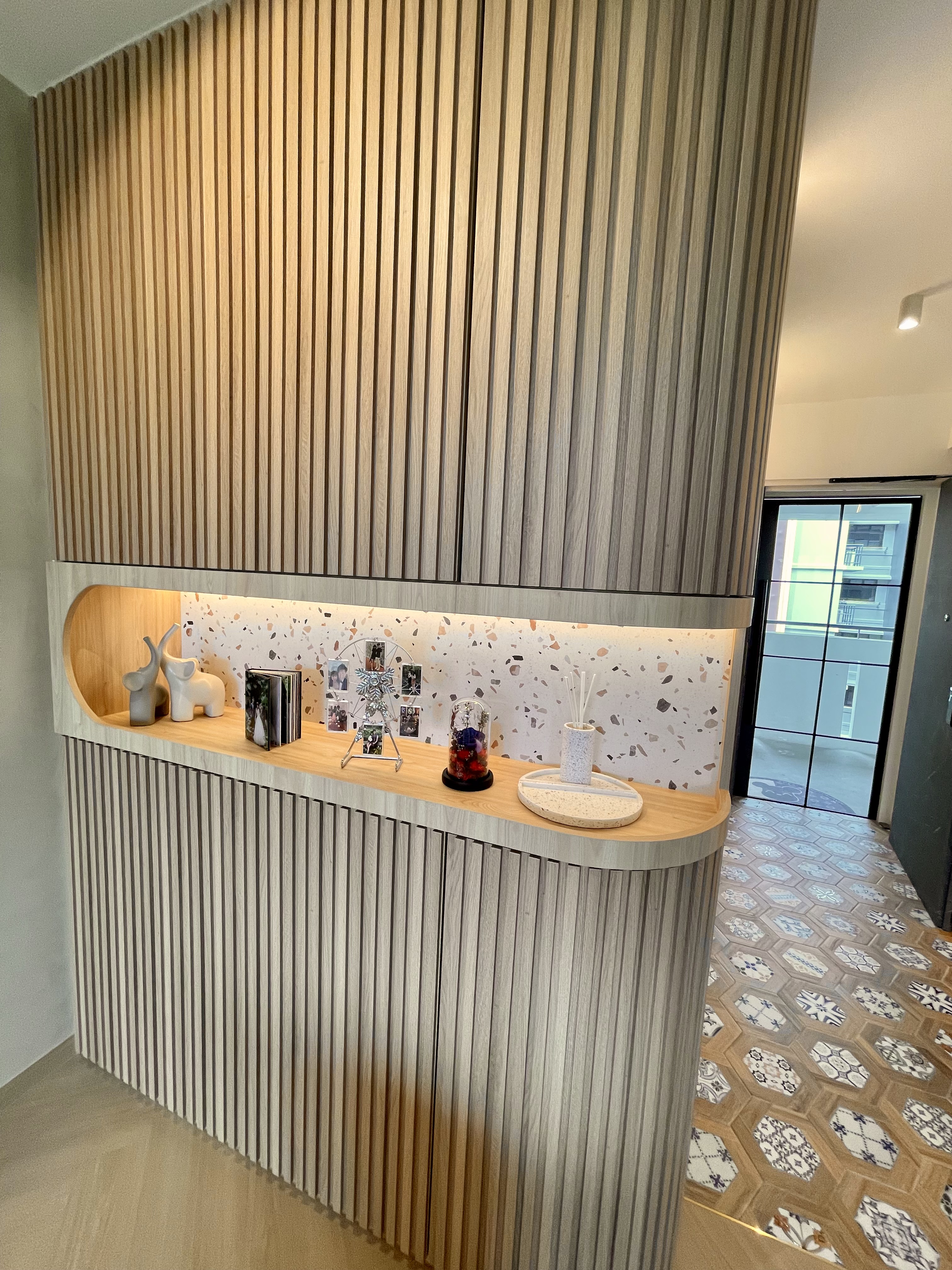 Our Entryway: An Amalgamation Of Peranakan Tiles & Tempered Glass Gate - Wooden wall paneling, vertical slats, modern design