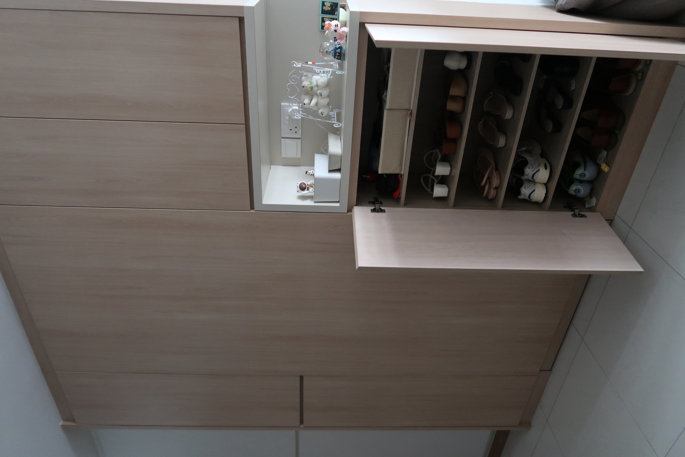 Our-Entryway:-Neat-and-seamless-walkway