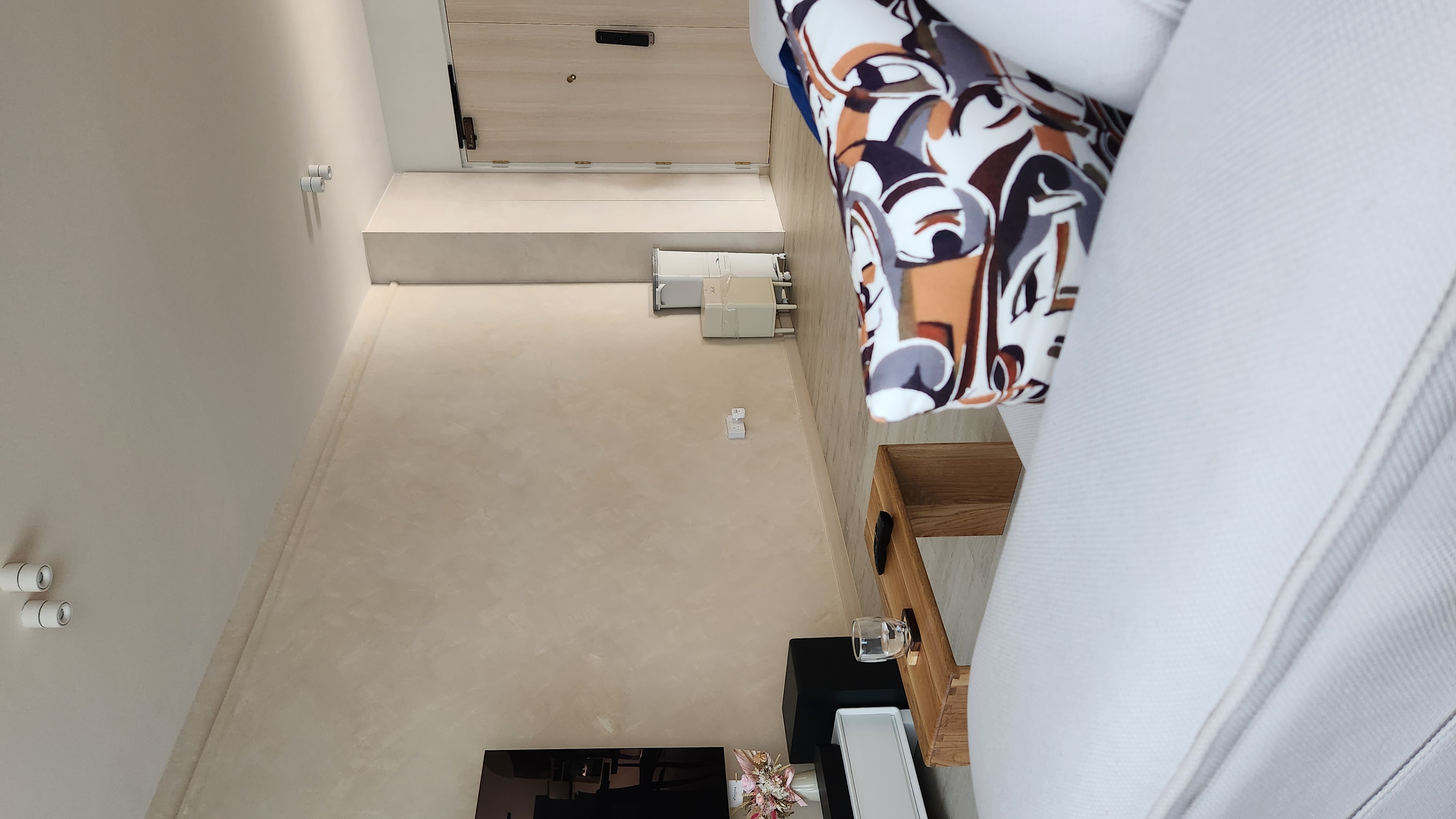 entryway-3D-rendering-vs-how-it-actually-turned-out