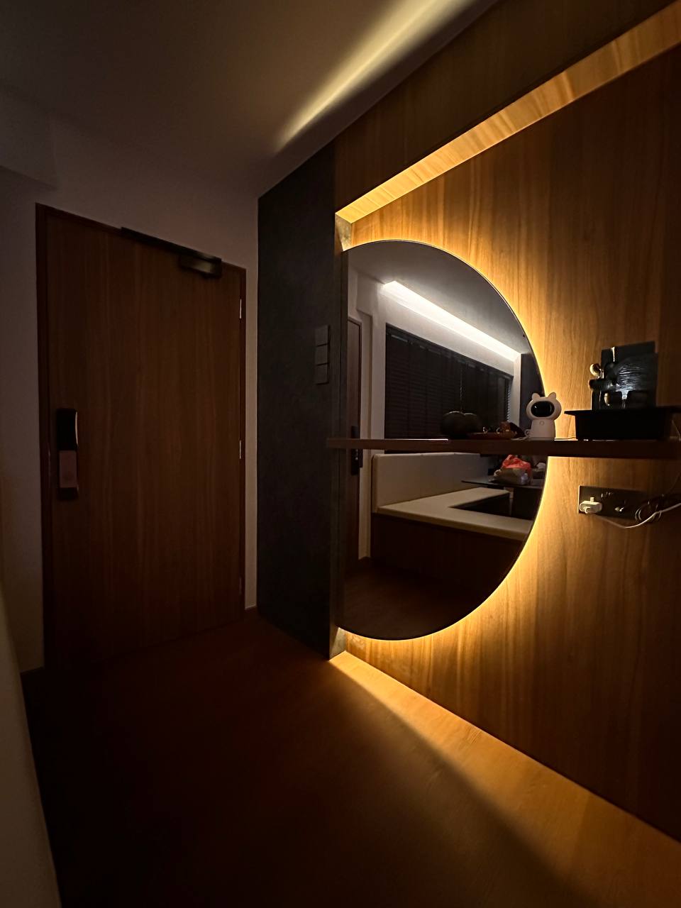 Inviting-and-Multi-functional-Entryway