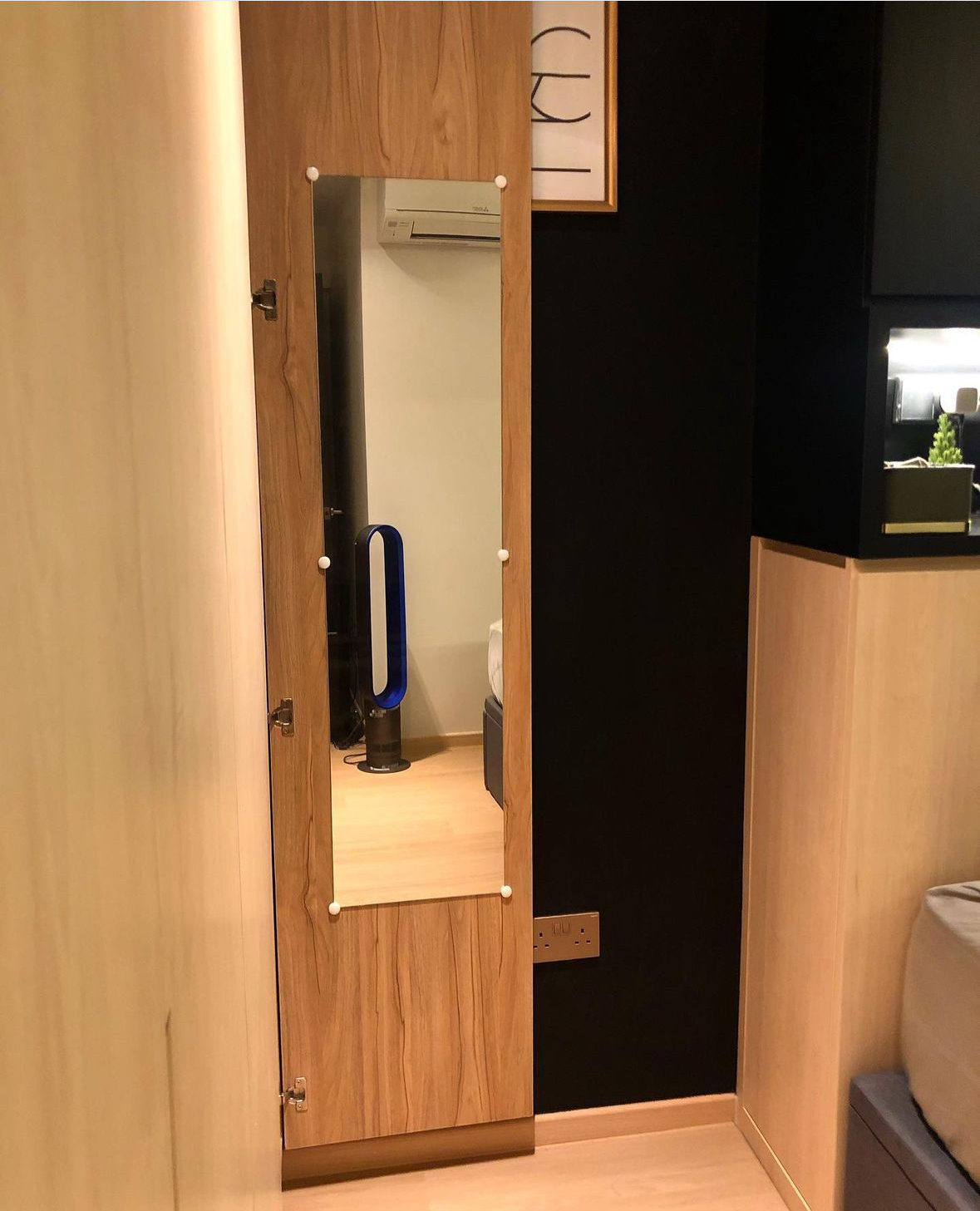 Peek-A-Boo Spaces to Maximise 93sqm - Wooden wardrobe, mirror, air conditioning unit, small plant, modern decor, minimalist