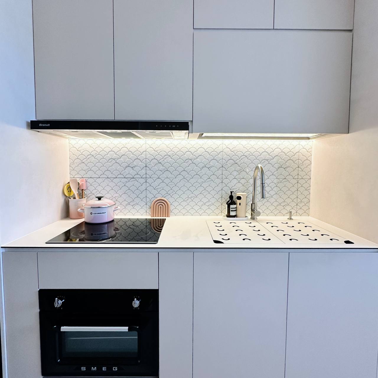 Our-Kitchen:-Turning-our-HDB-square-kitchen-into-a-galley!