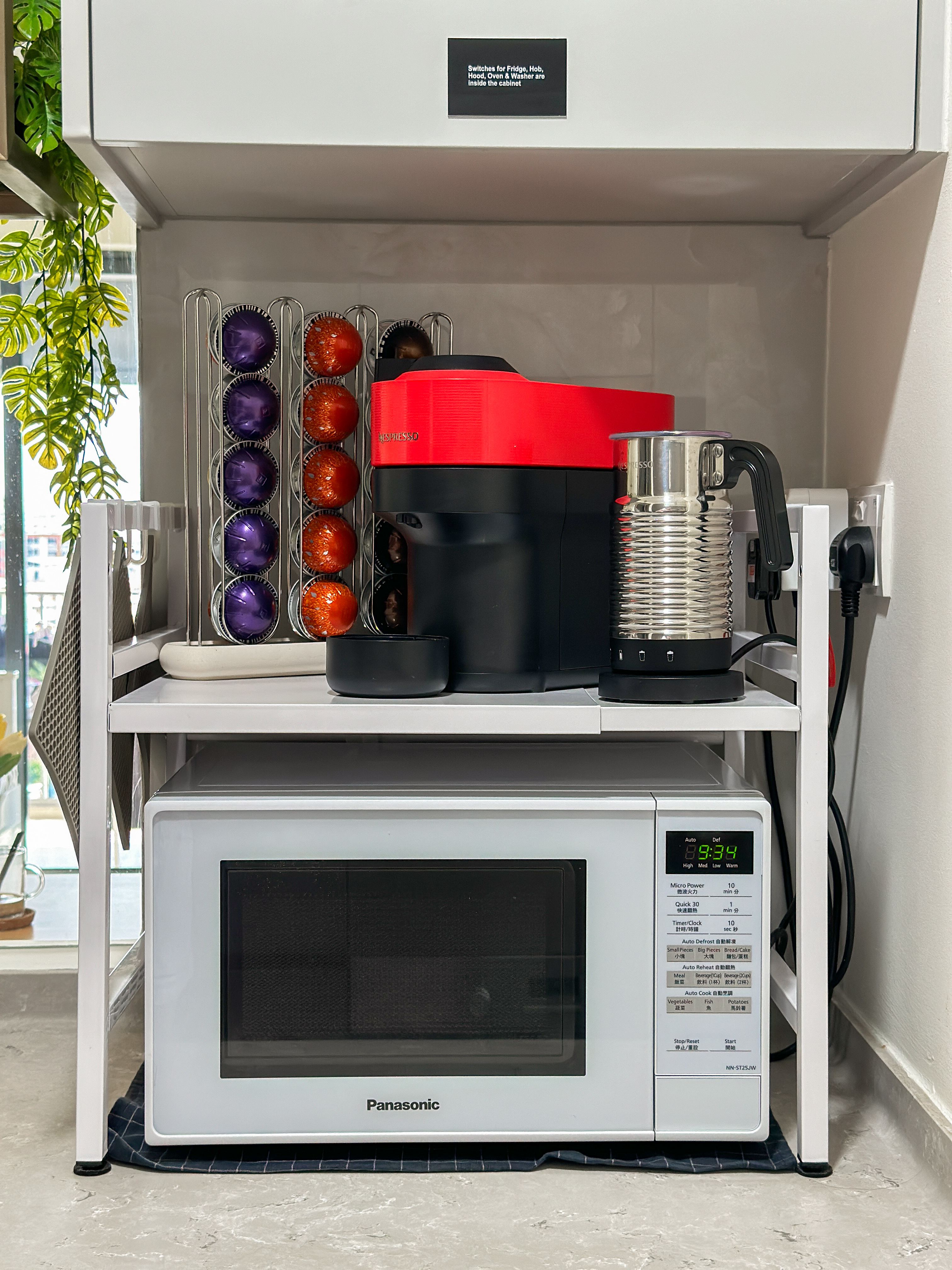 Embrace the simplicity of the kitchen! ✨ - Miniature coffee machine, Nespresso, microwave oven, Panasonic, microwave drawer