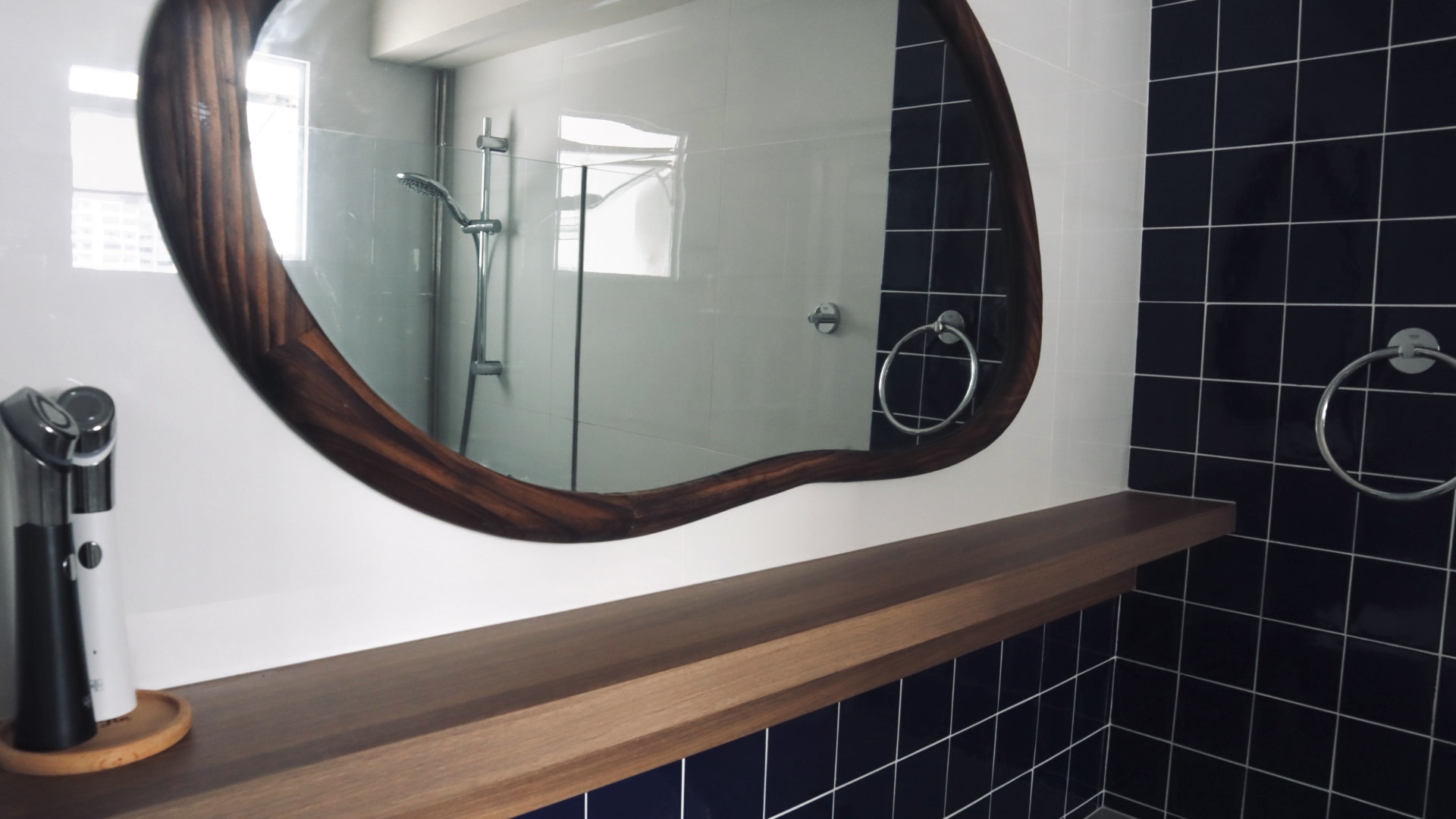 dual colour concepts of throne-worthy bathroom! - Wooden-framed mirror, black tiles, modern bathroom, dark wood countertop