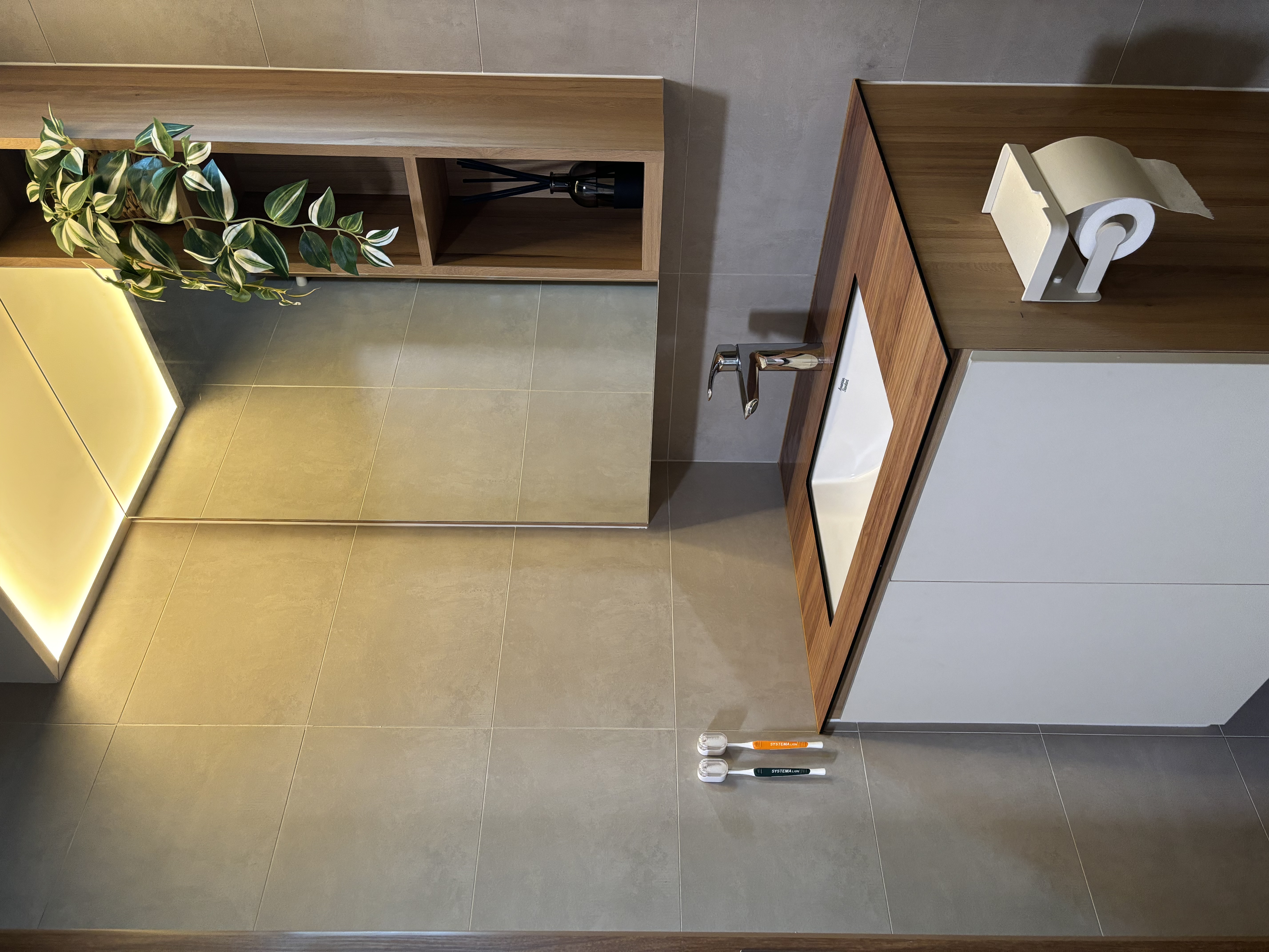 Resort-style-Bathrooms-with-HDB-fittings-under-$2.8k