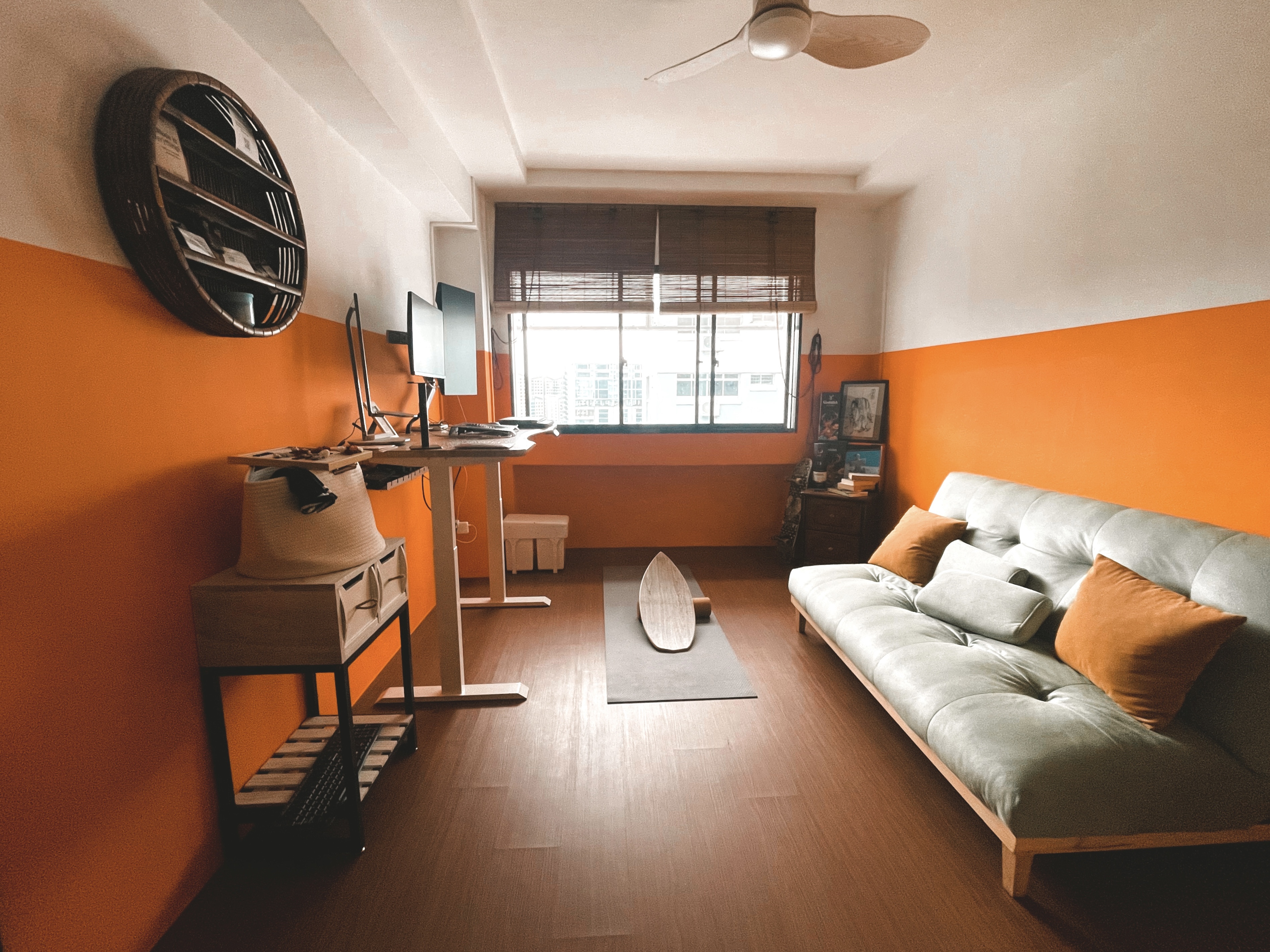 The-Brightest-Room-in-the-House:-A-Space-for-Ultimate-Productivity