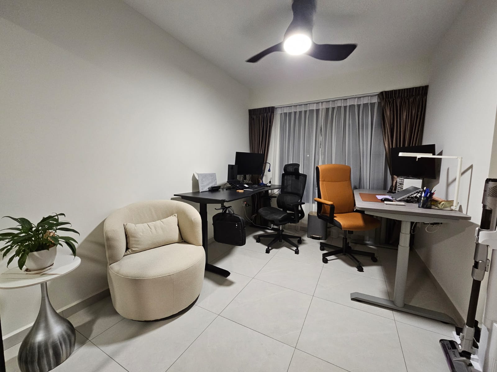 Our-Unconventional-Work-Space-Arrangement