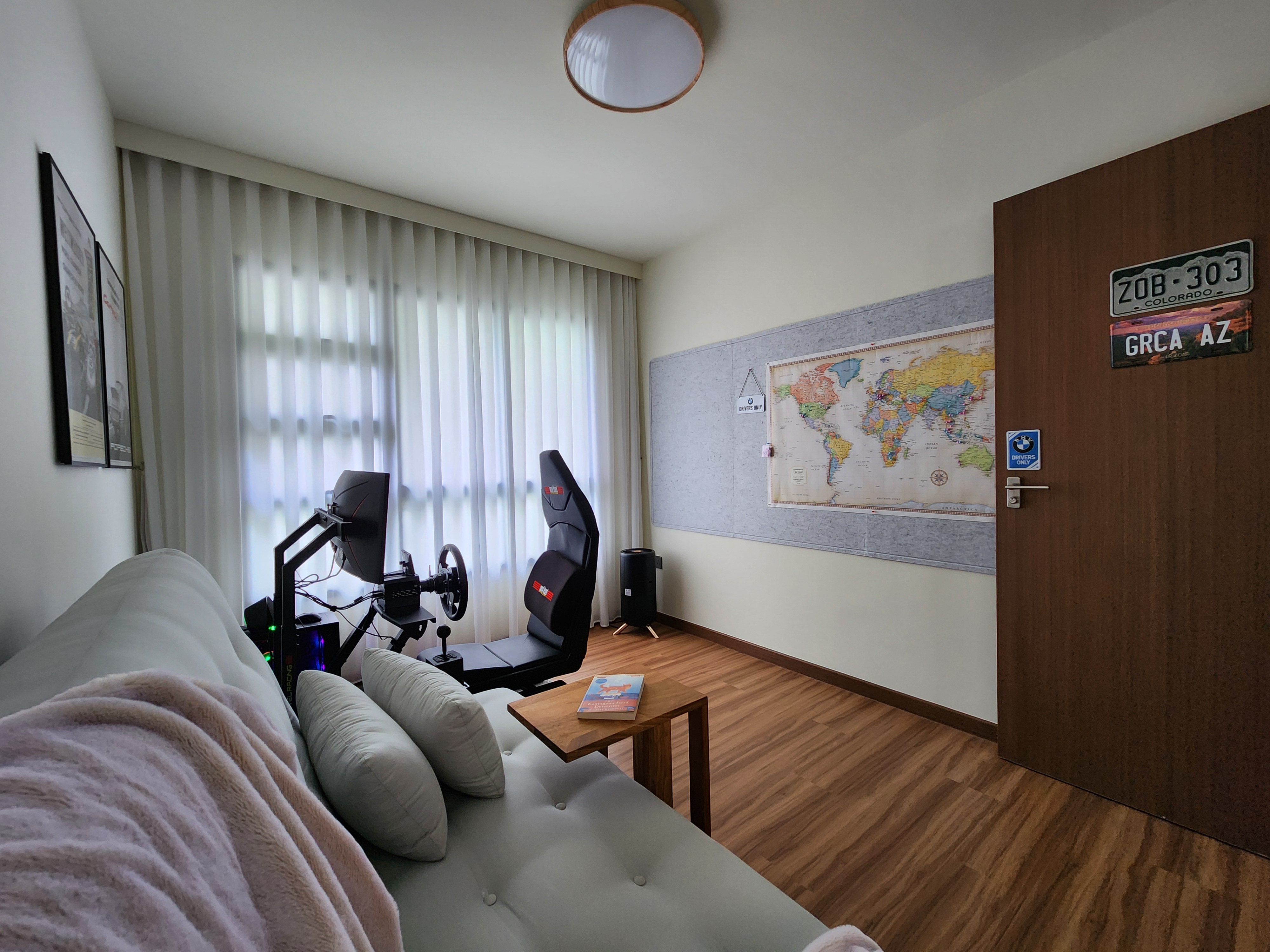 2-in-1: Our Recreational Guest Room - Modern gaming room, cozy seating, gaming chair, world map on board, driver's license