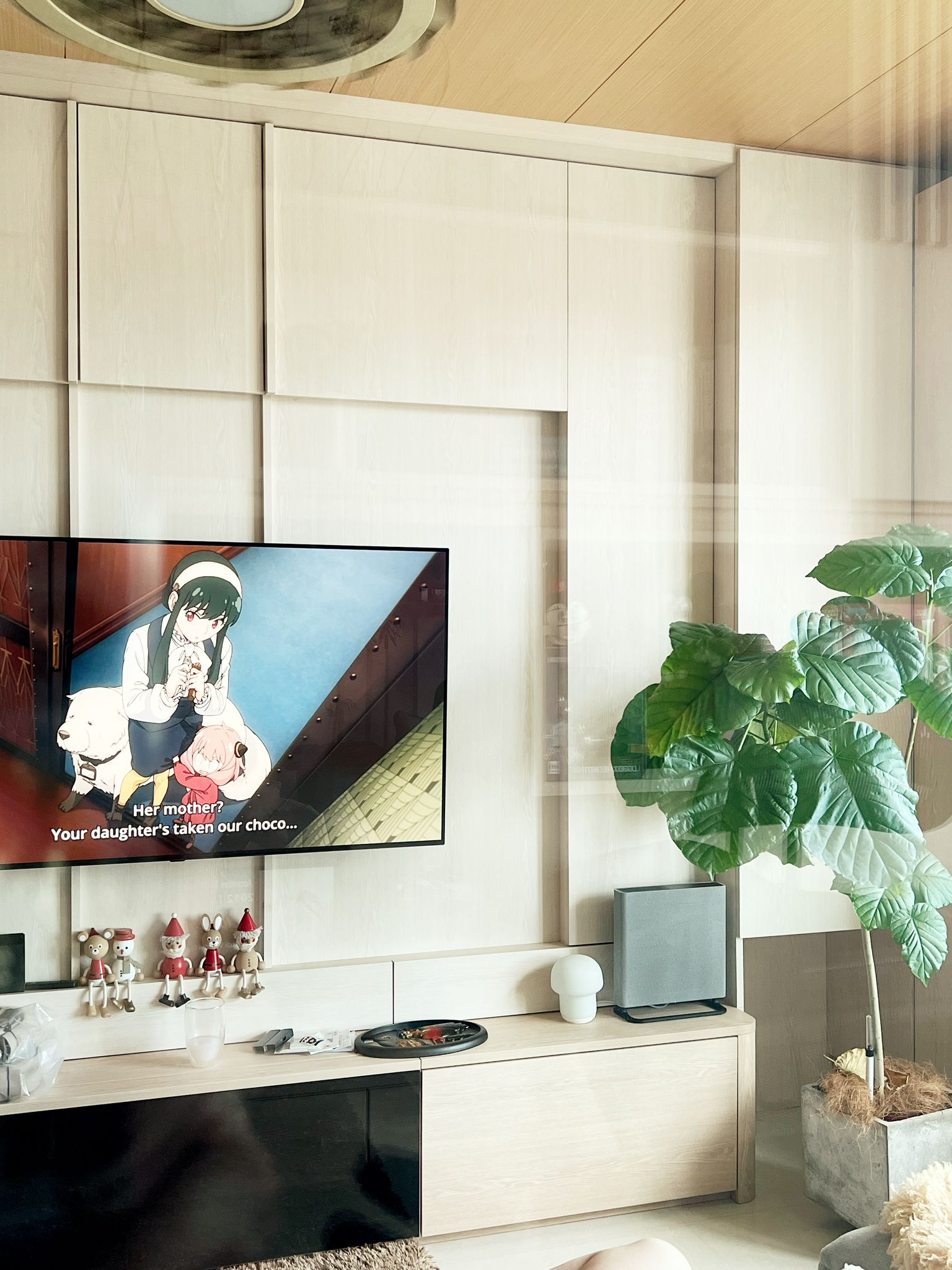 Weekend Realities: Housework and Tuition Edition - Anime TV, family scene, choco, mother, daughter, TV screen, green plants