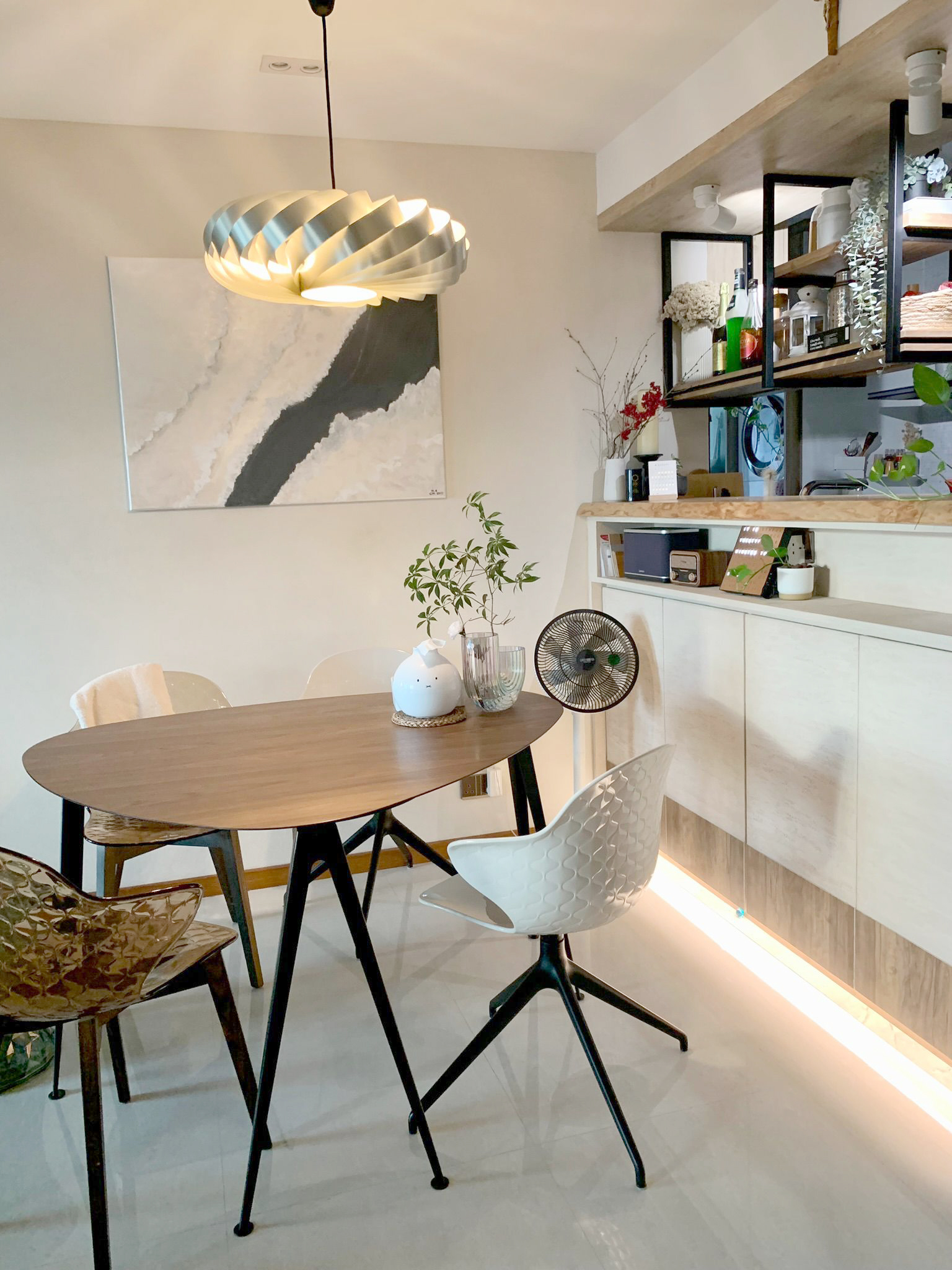 Weekend Realities: Housework and Tuition Edition - Modern dining room, minimalist design, contemporary furniture, round