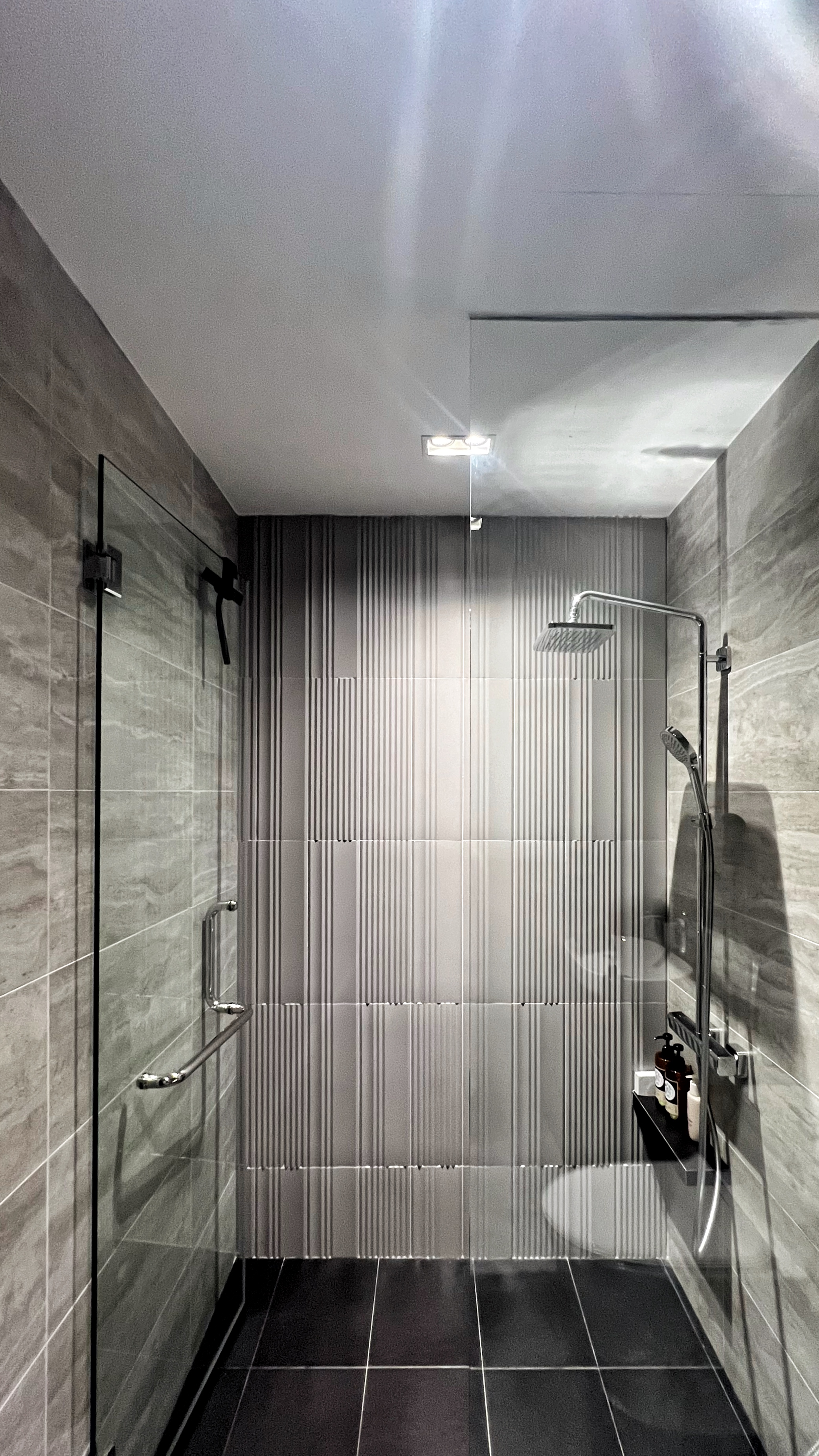 From Routine to Retreat: Crafting a Luxurious Bathroom Experience - Modern bathroom, sleek design, minimalist decor, glass