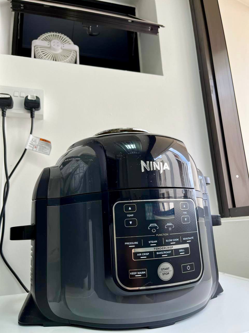 Our Service Yard: Kitchen extension with no built-in!  - Ninja, electric rice cooker, control panel, temperature settings