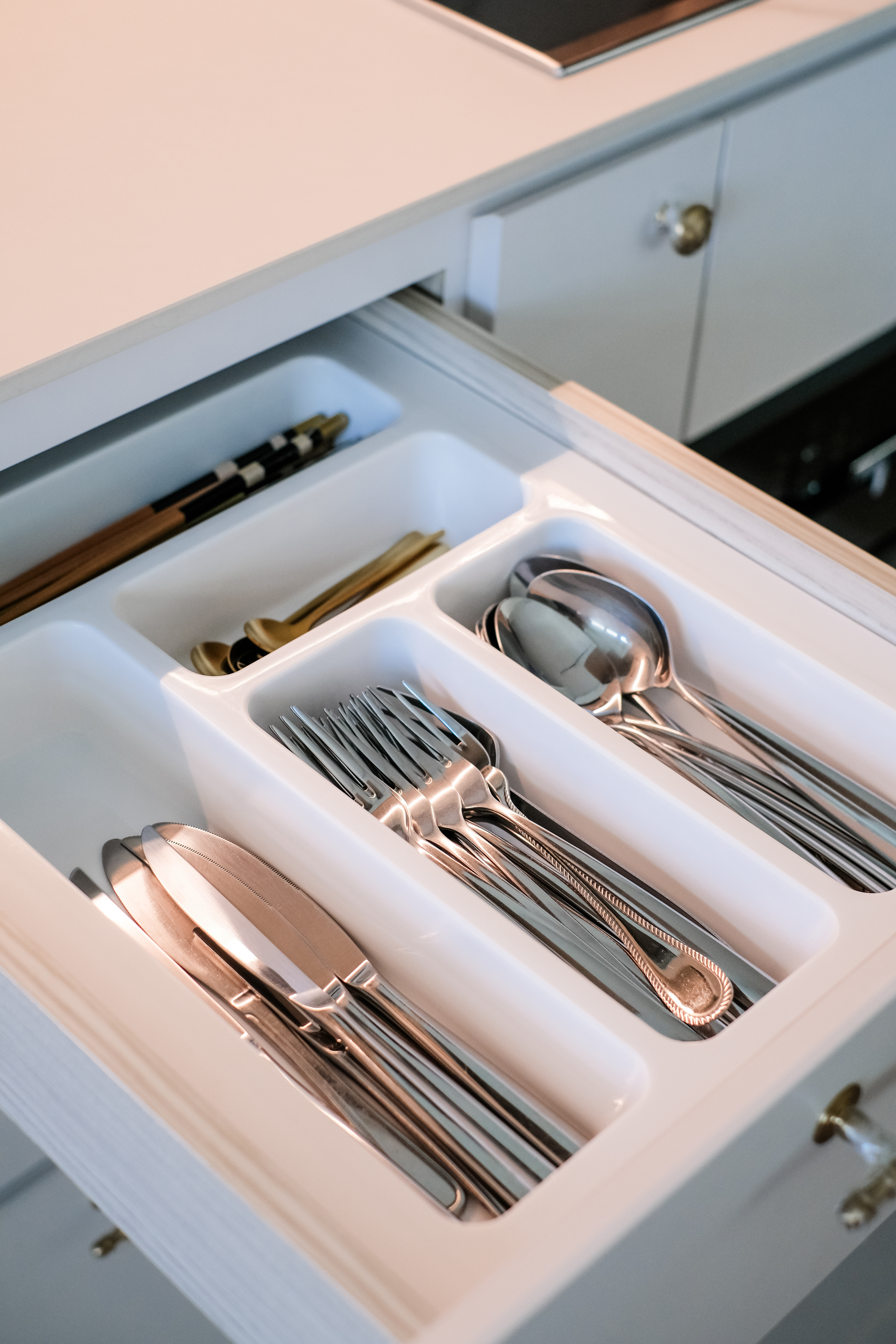 Effortless Kitchen Organization : Keep It Clean and Clutter-Free - silverware organizer, neatly organized, stainless steel
